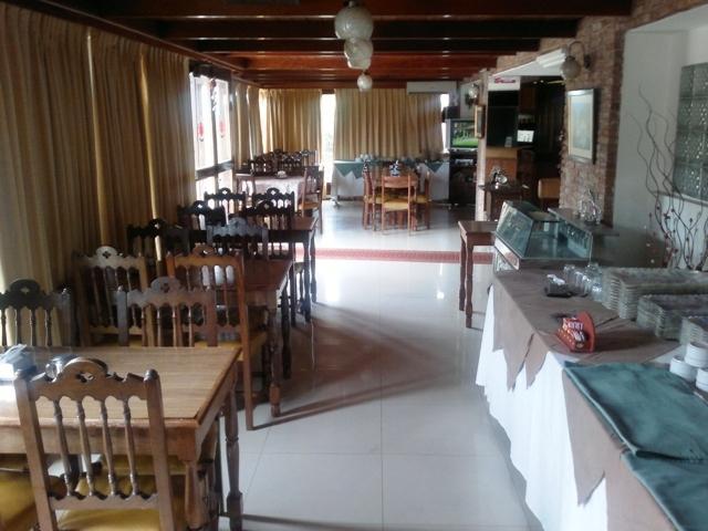 Bar/Salón Brisas del Este