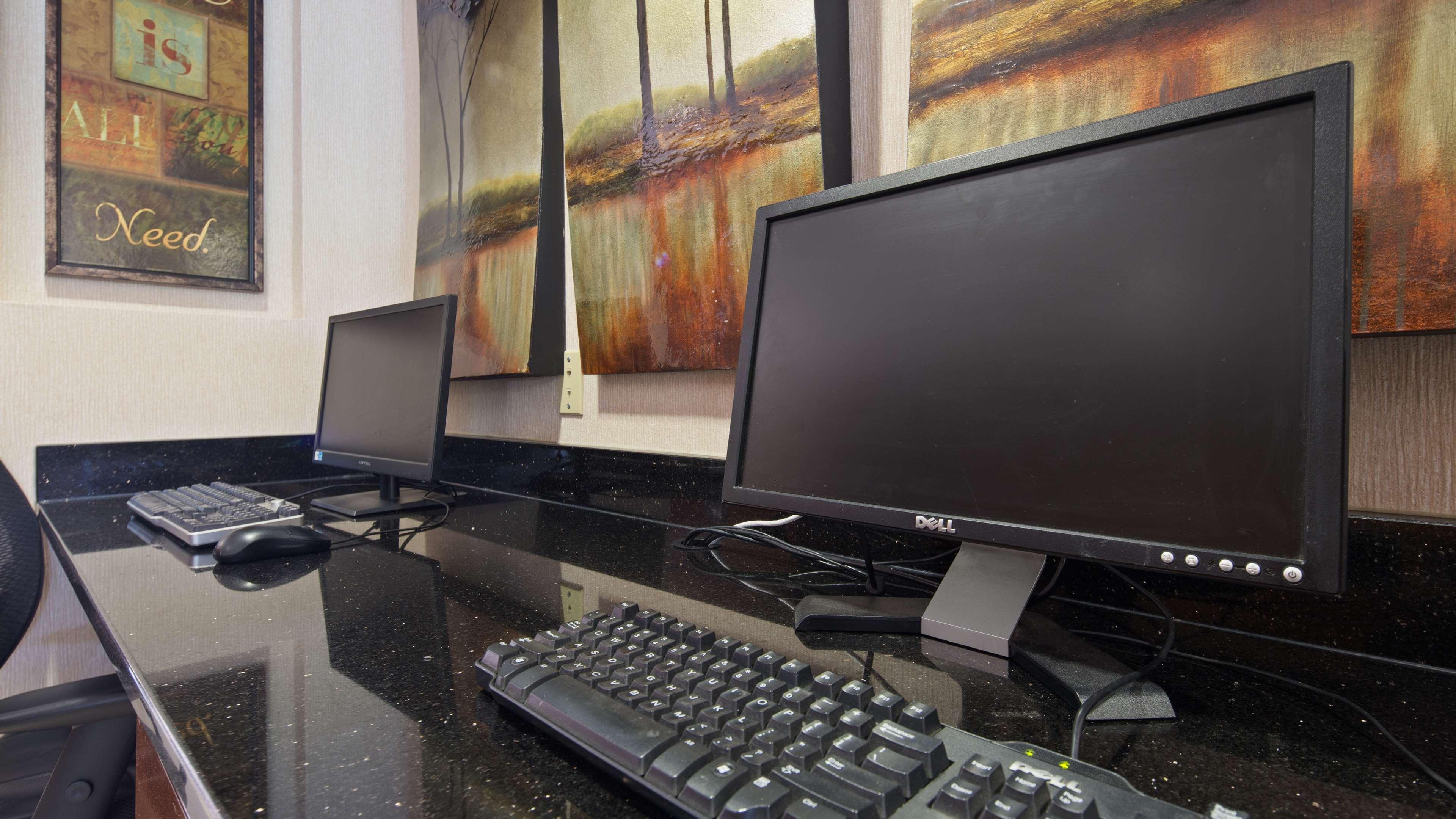 Centro de Negocios Bw Plus Huntersville Inn & Suites Near Lake Norman