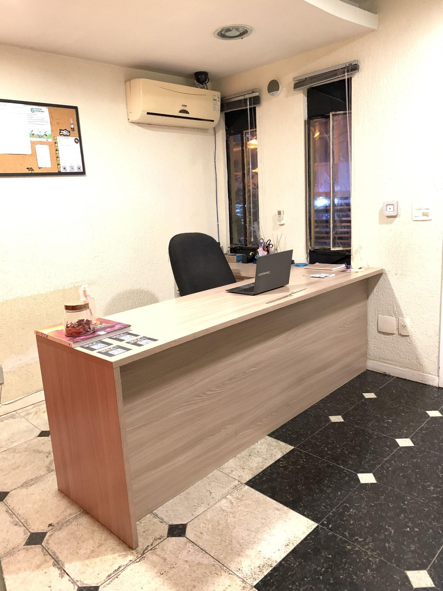 Vista Lobby M.E.C Office Hostel