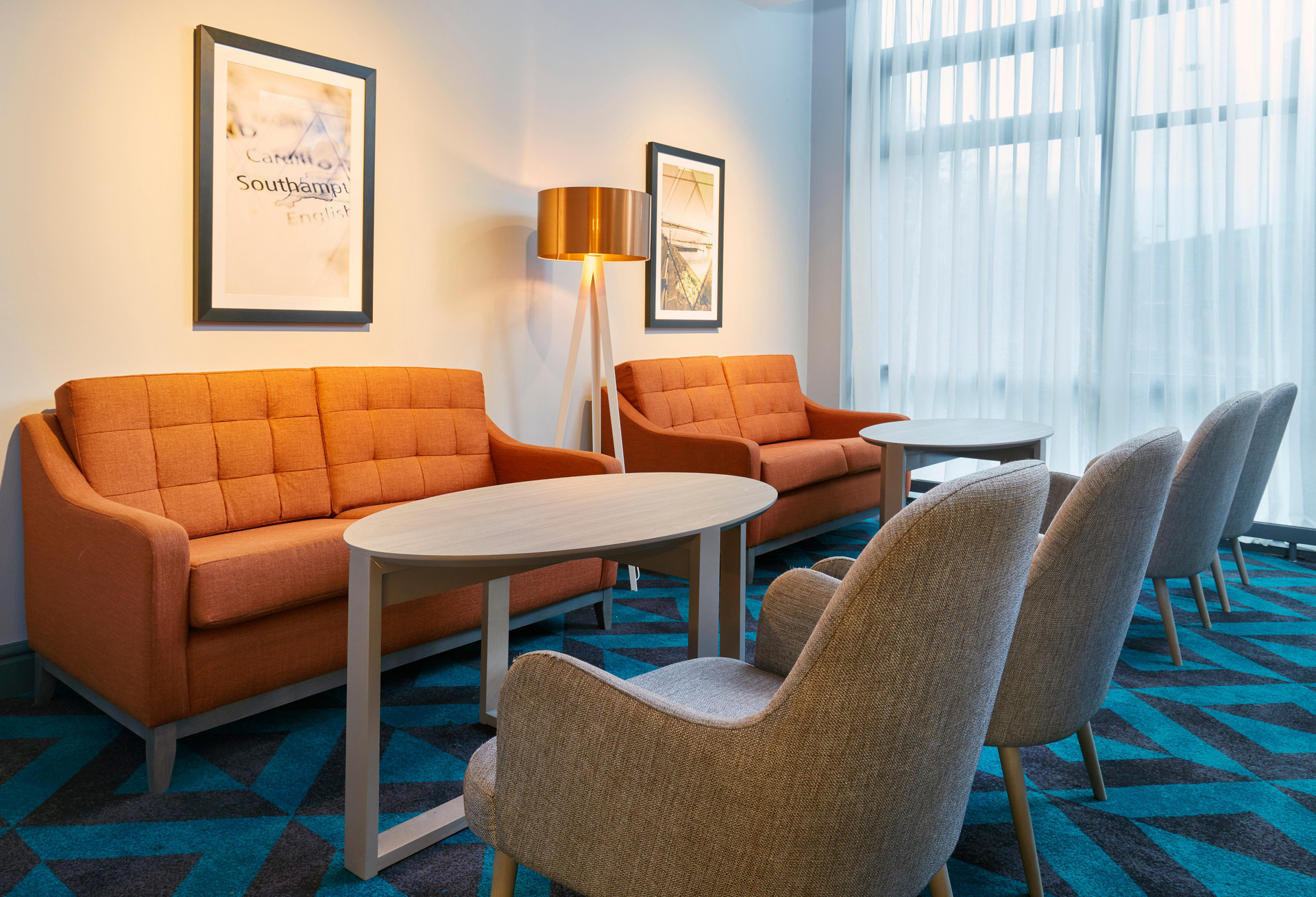 Vista Lobby Leonardo Hotel Southampton