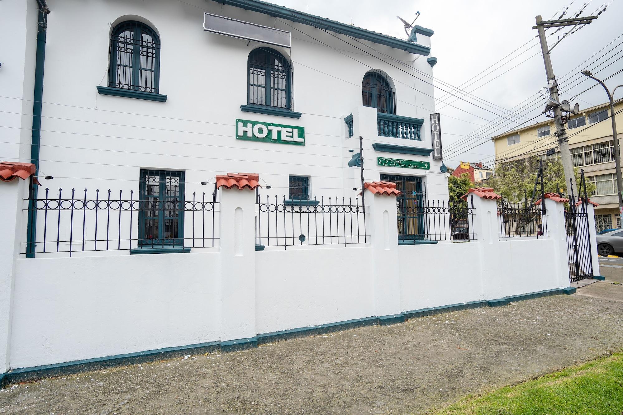 Vista Exterior Ayenda La Tua Casa