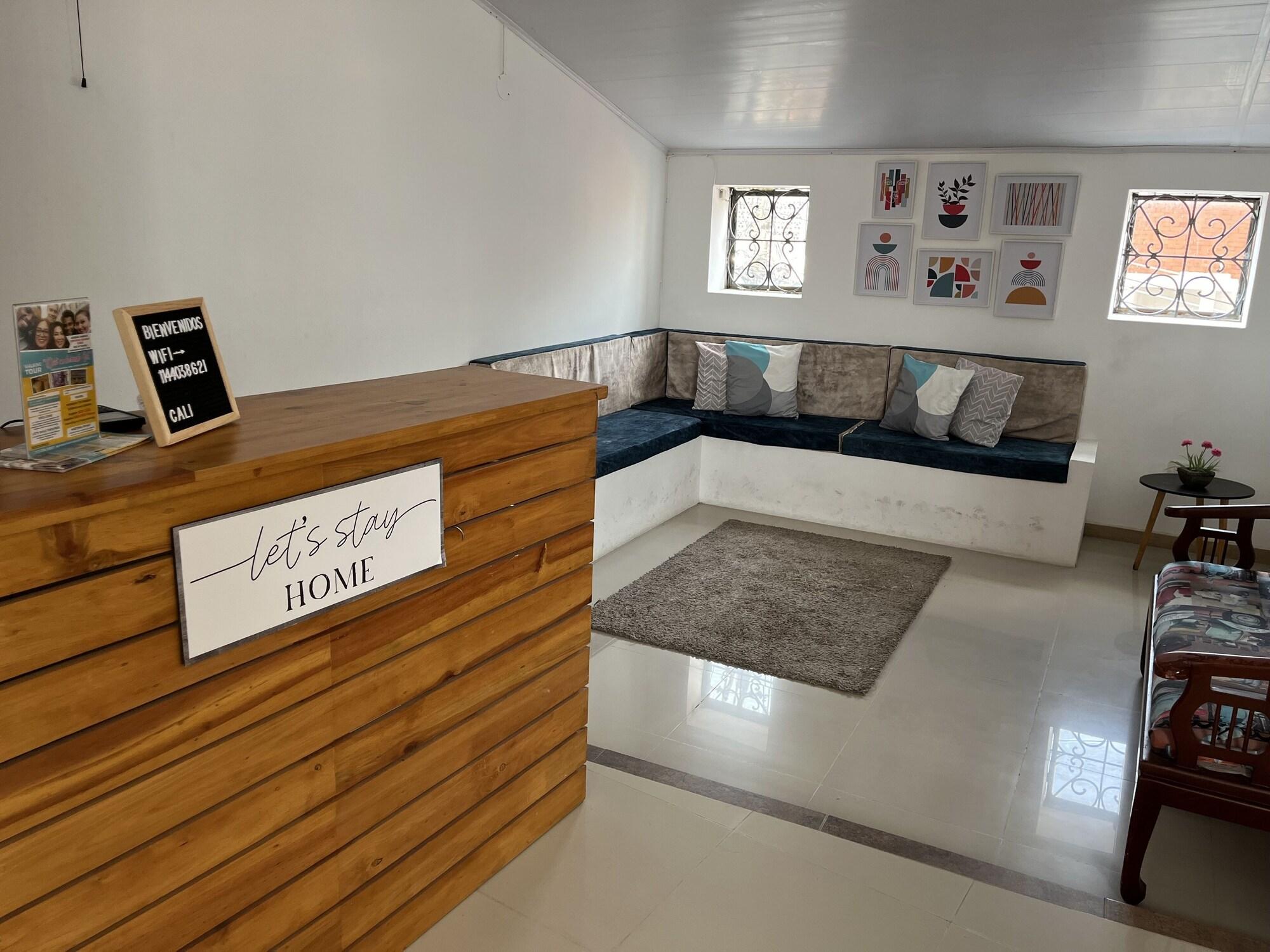 Vista Lobby Epifania Guest House