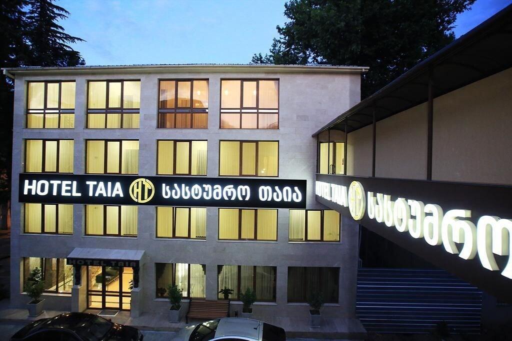 Vista Exterior Hotel Taia