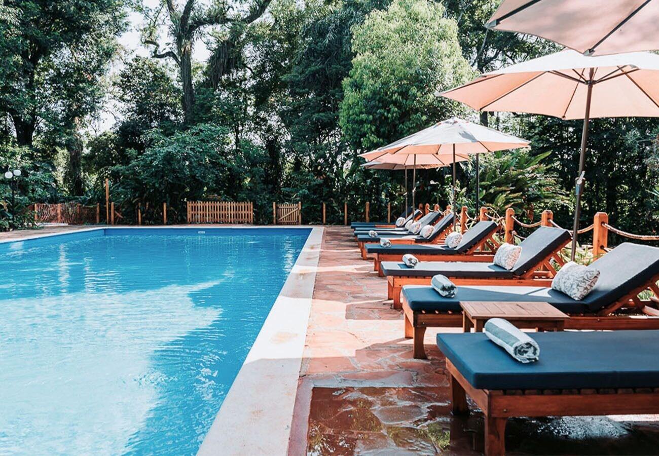 Varios Overo Lodge & Selva
