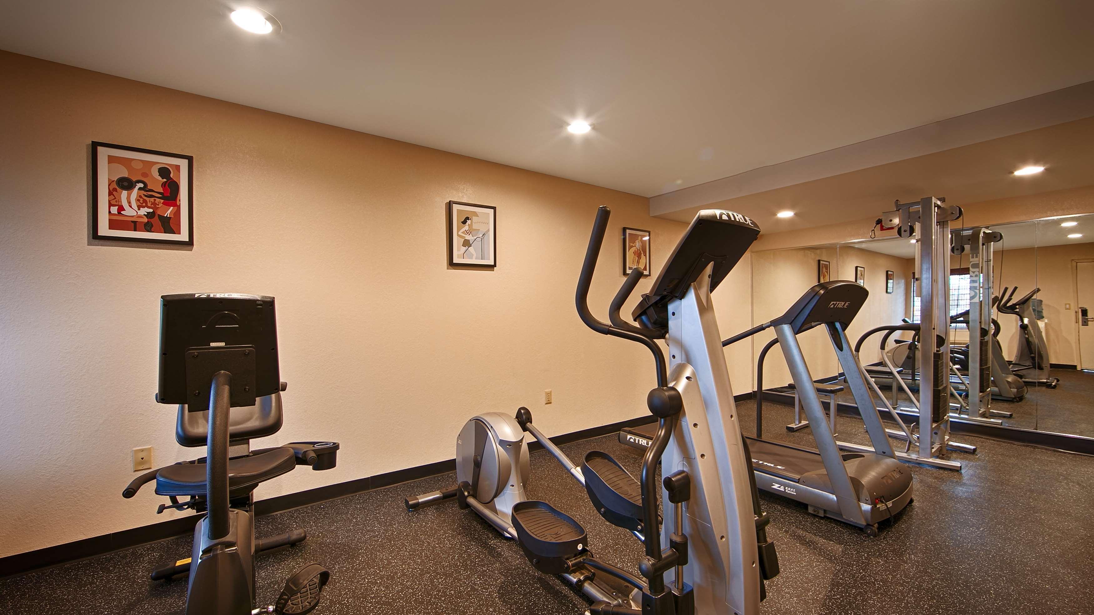 Instalaciones Recreativas SureStay Hotel by Best Western East Brunswick