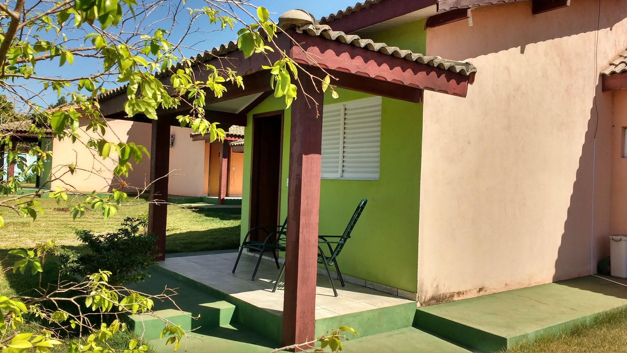 Vista Exterior Pousada Jardim do Cerrado e Agência