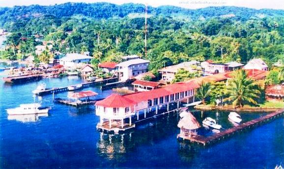 Vista Exterior Hotel Posada El Delfin