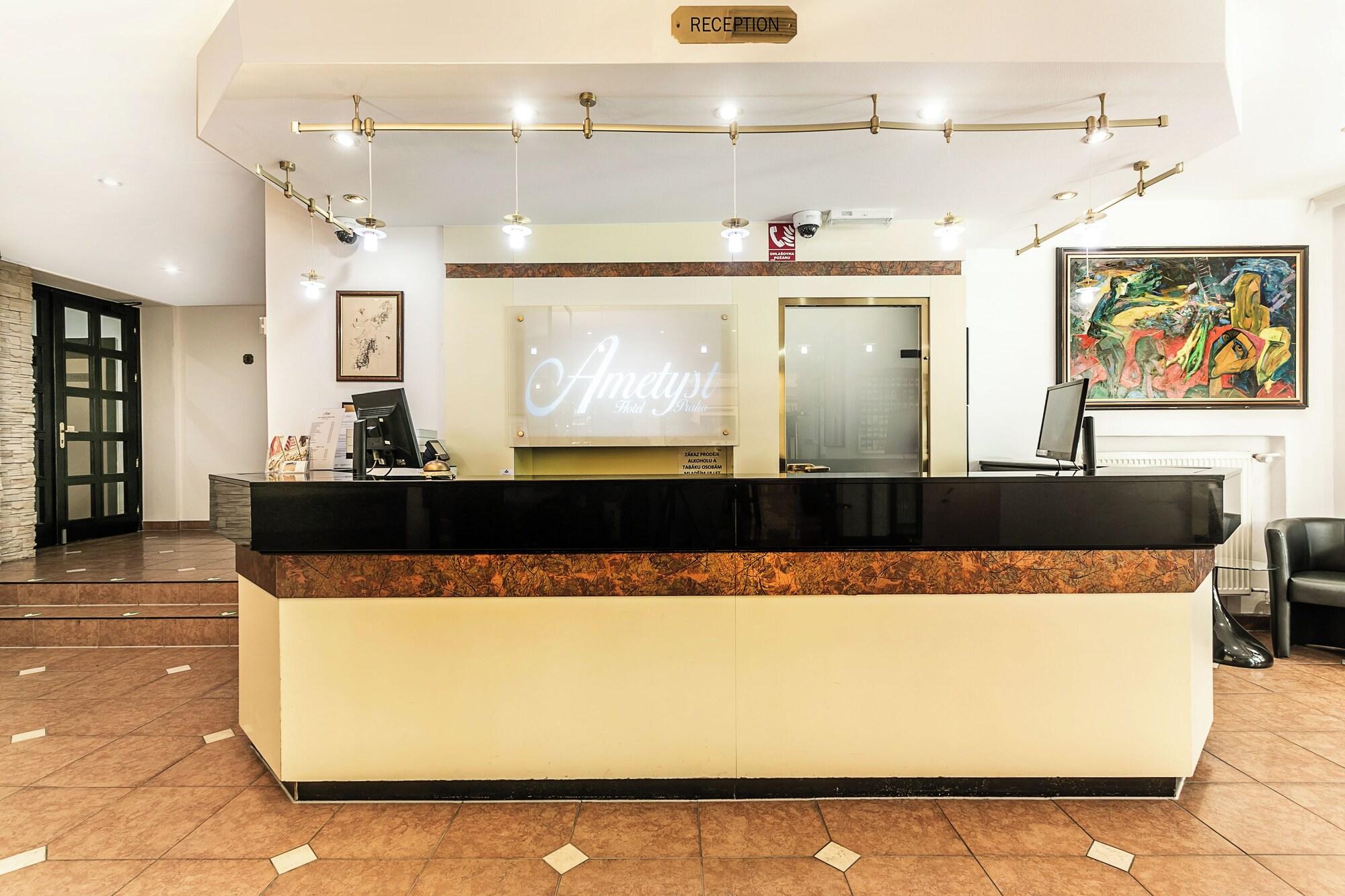 Vista Lobby Hotel Ametyst