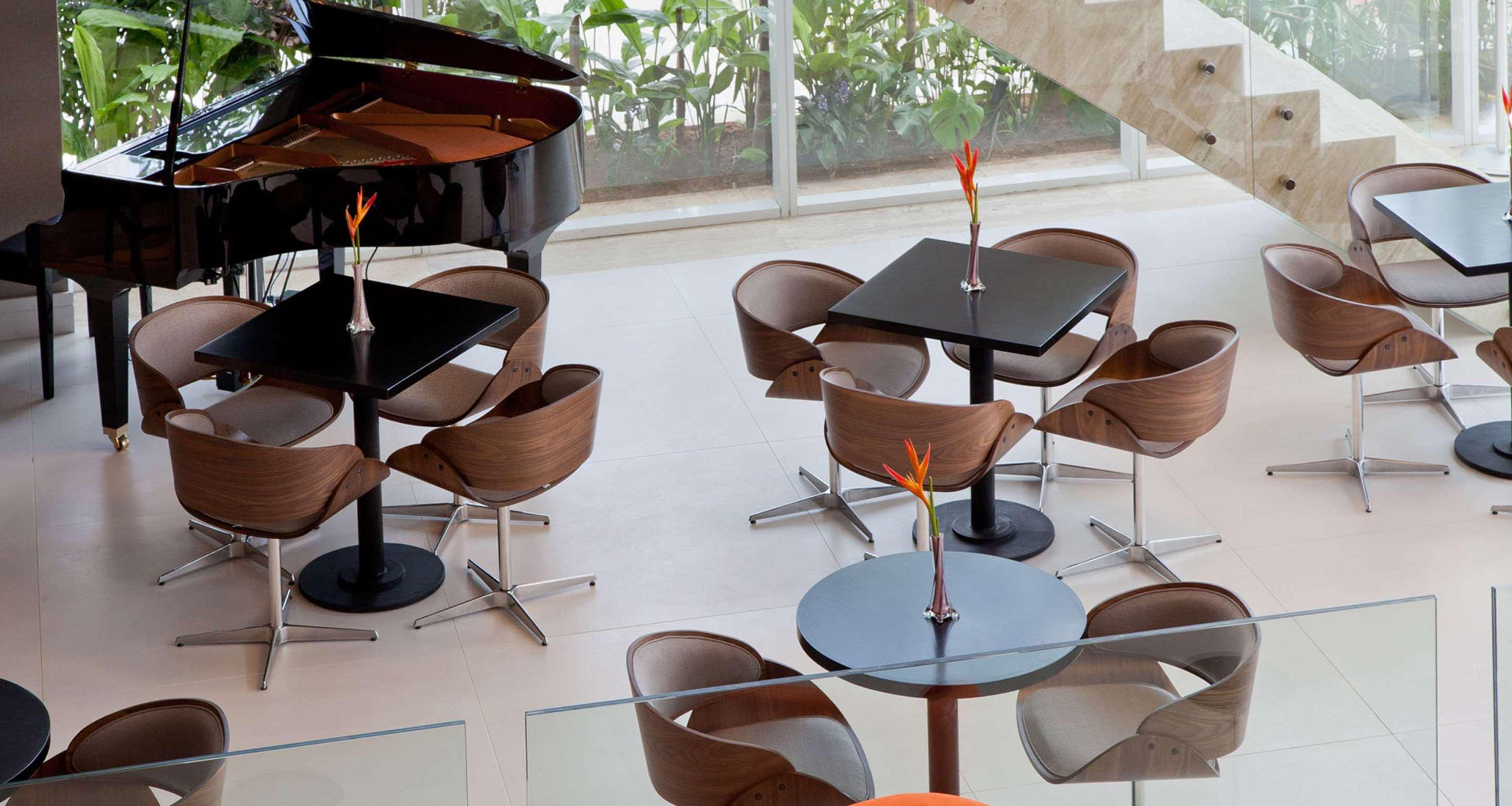 Bar/Salón Golden Tulip Sao Jose Dos Campos