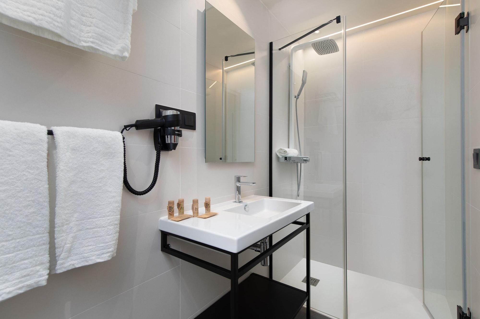 Equipamiento de Habitación Arena Zone Hotel