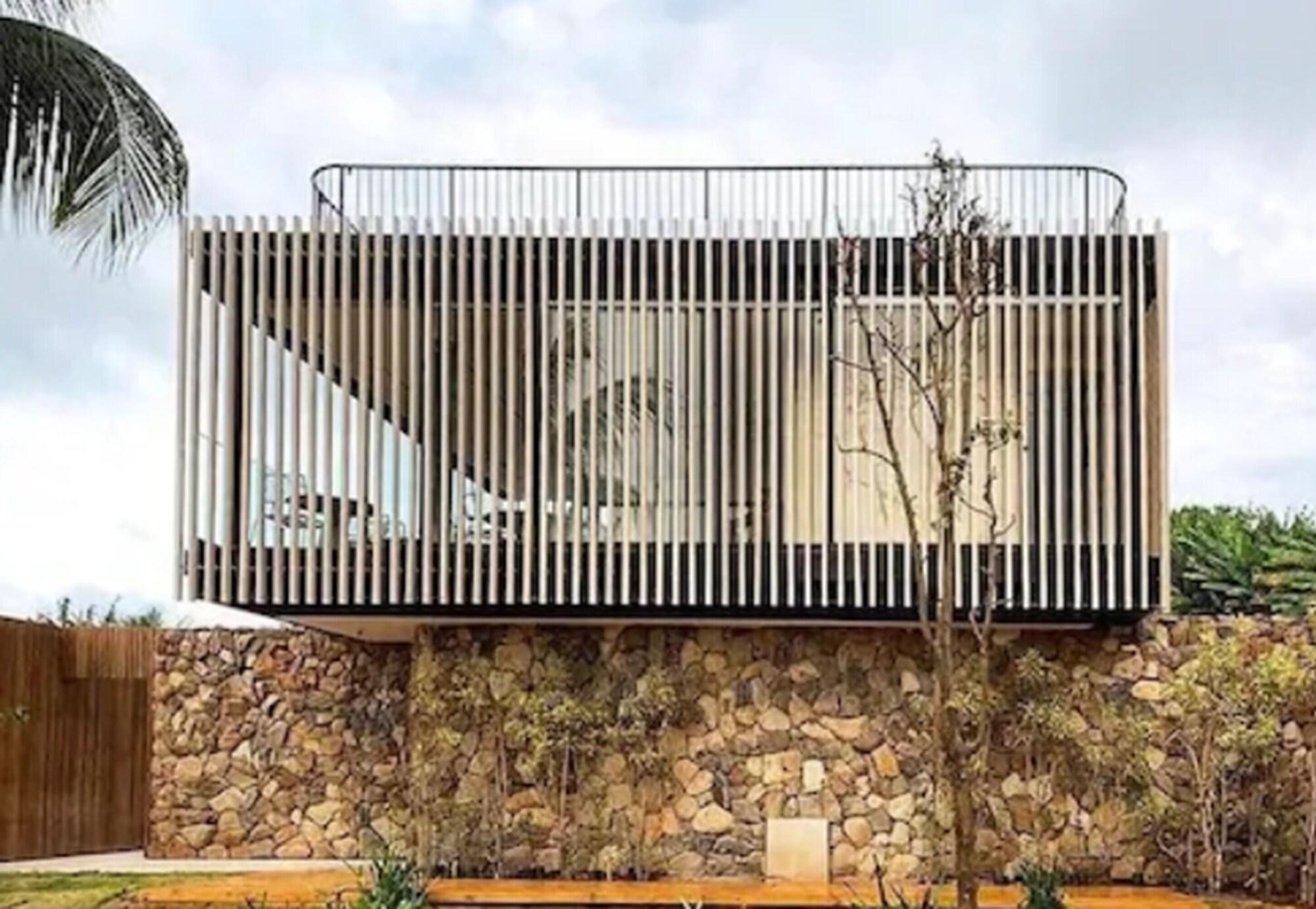 Vista Exterior Pousada Maria Flor Noronha