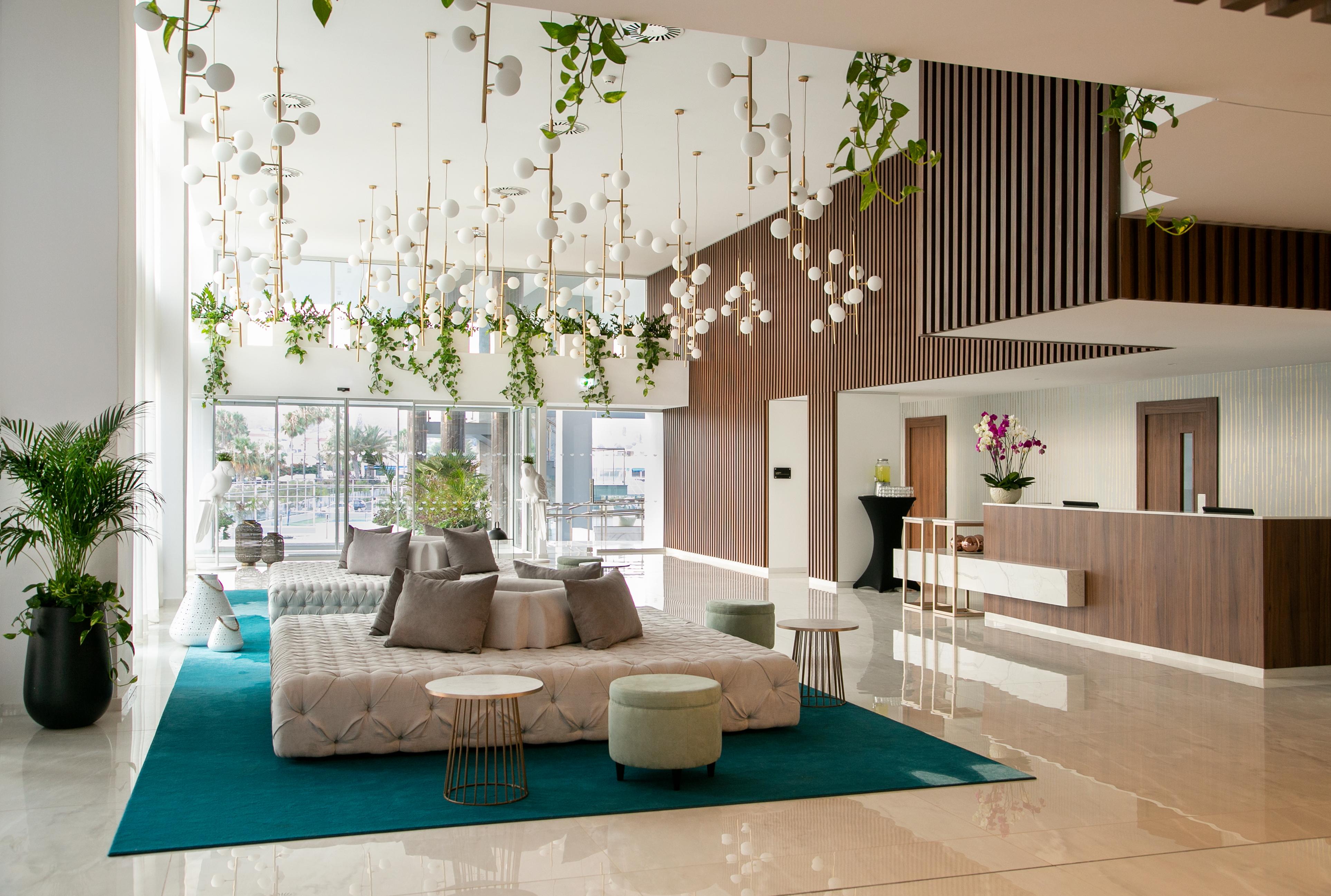 Vista Lobby Nissiblu Beach Resort