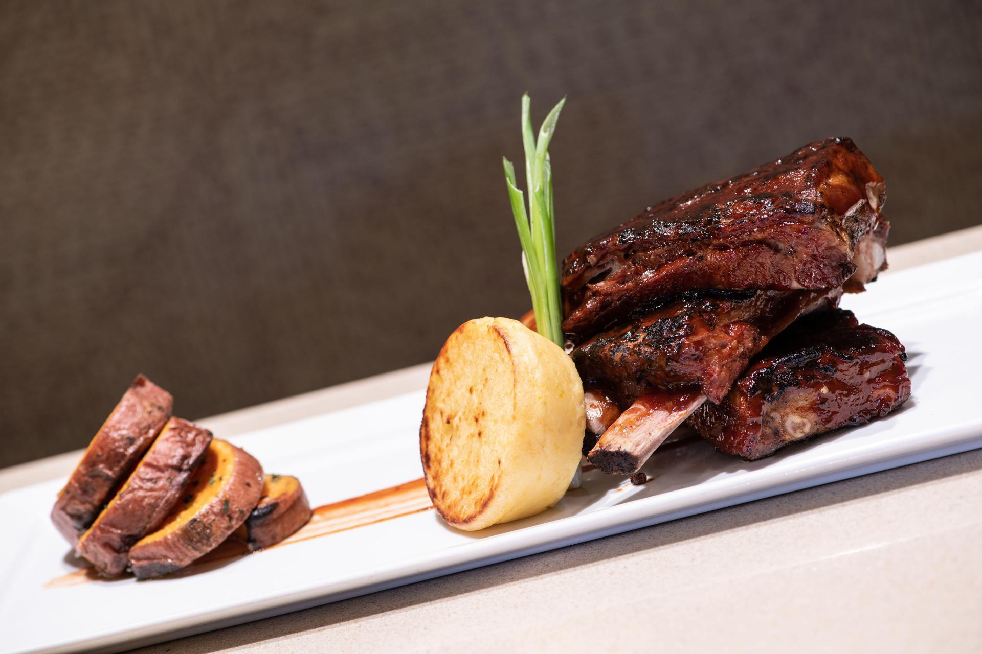 Restaurant DoubleTree by Hilton Orlando Theme Park Resort
