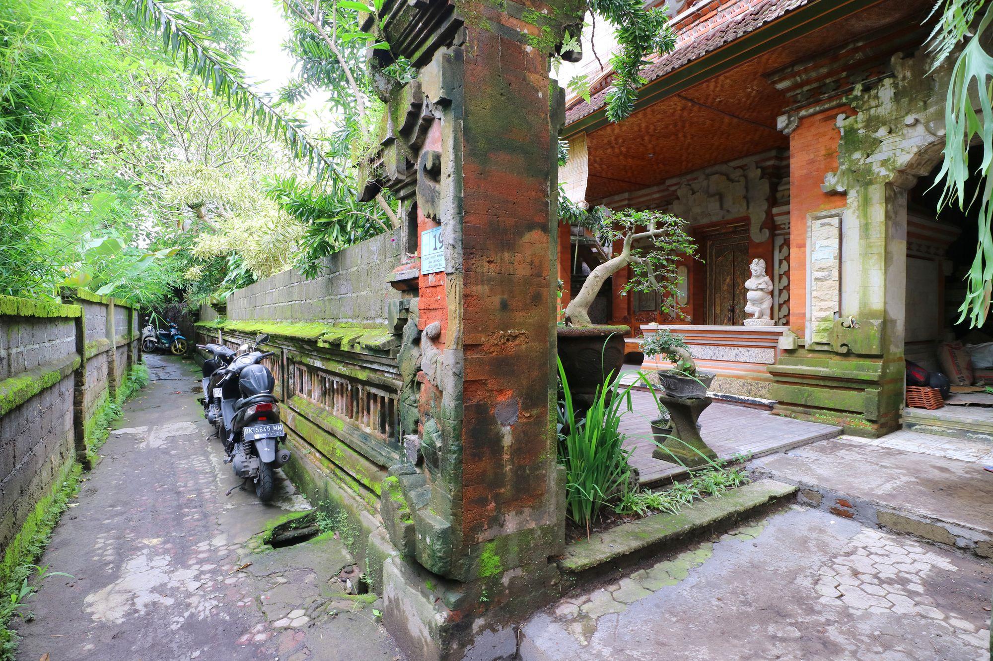 Vista Exterior Pering Bungalow Ubud