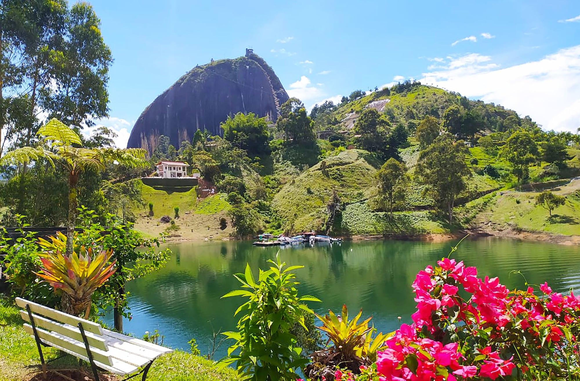 Vista Exterior Ecolodge Bahia del Penon
