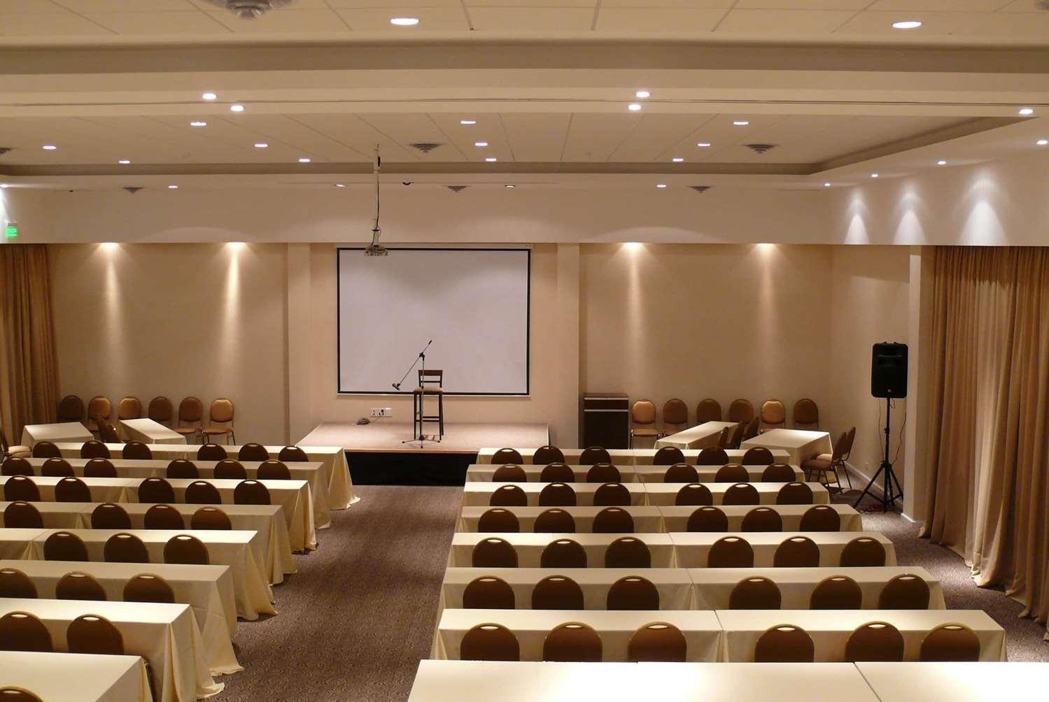 Sala de Reuniones Howard Johnson Resort Spa