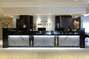 Alojamiento - Nash Airport Hotel