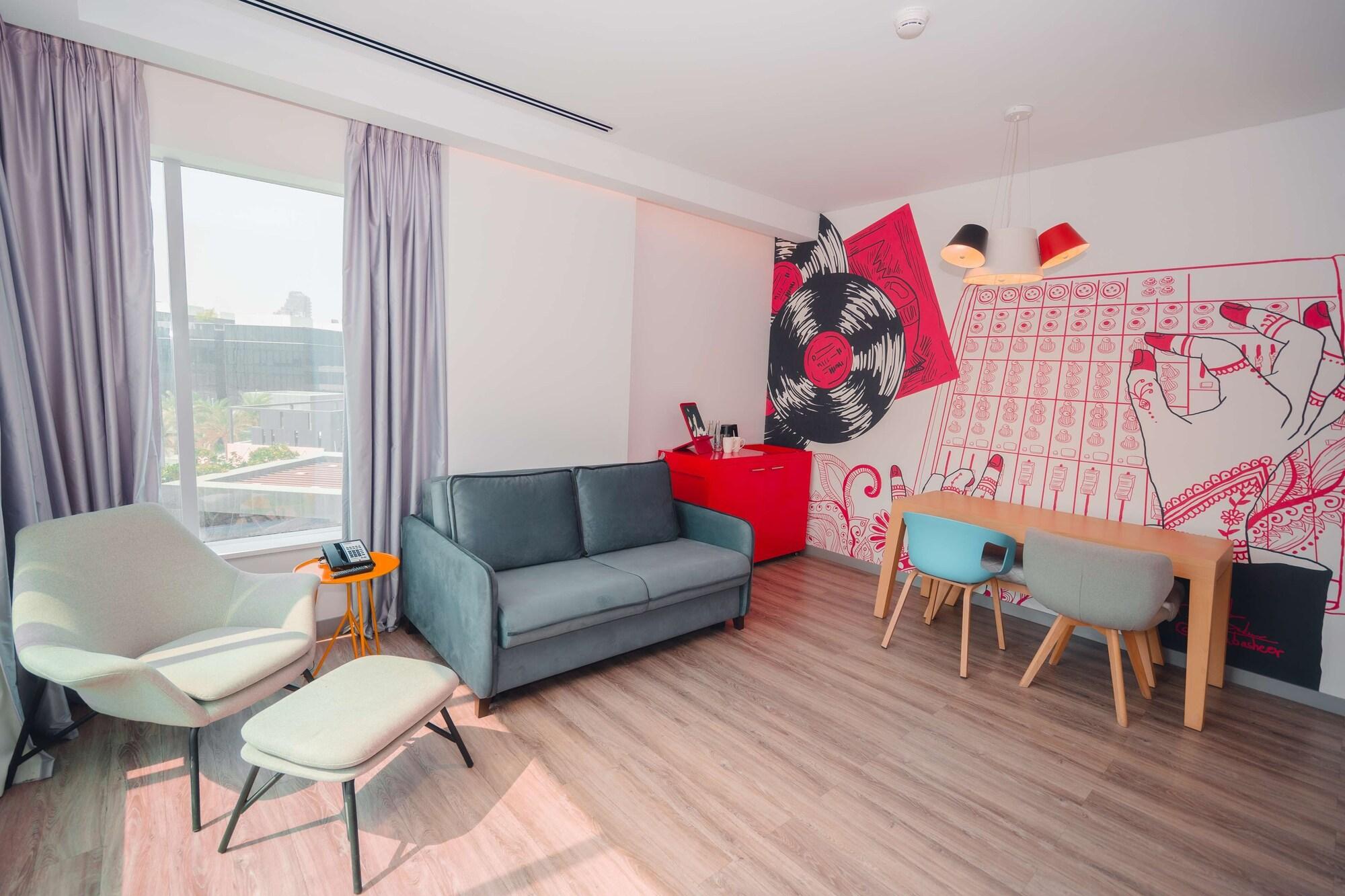 Habitación Radisson Red Dubai Silicon Oasis