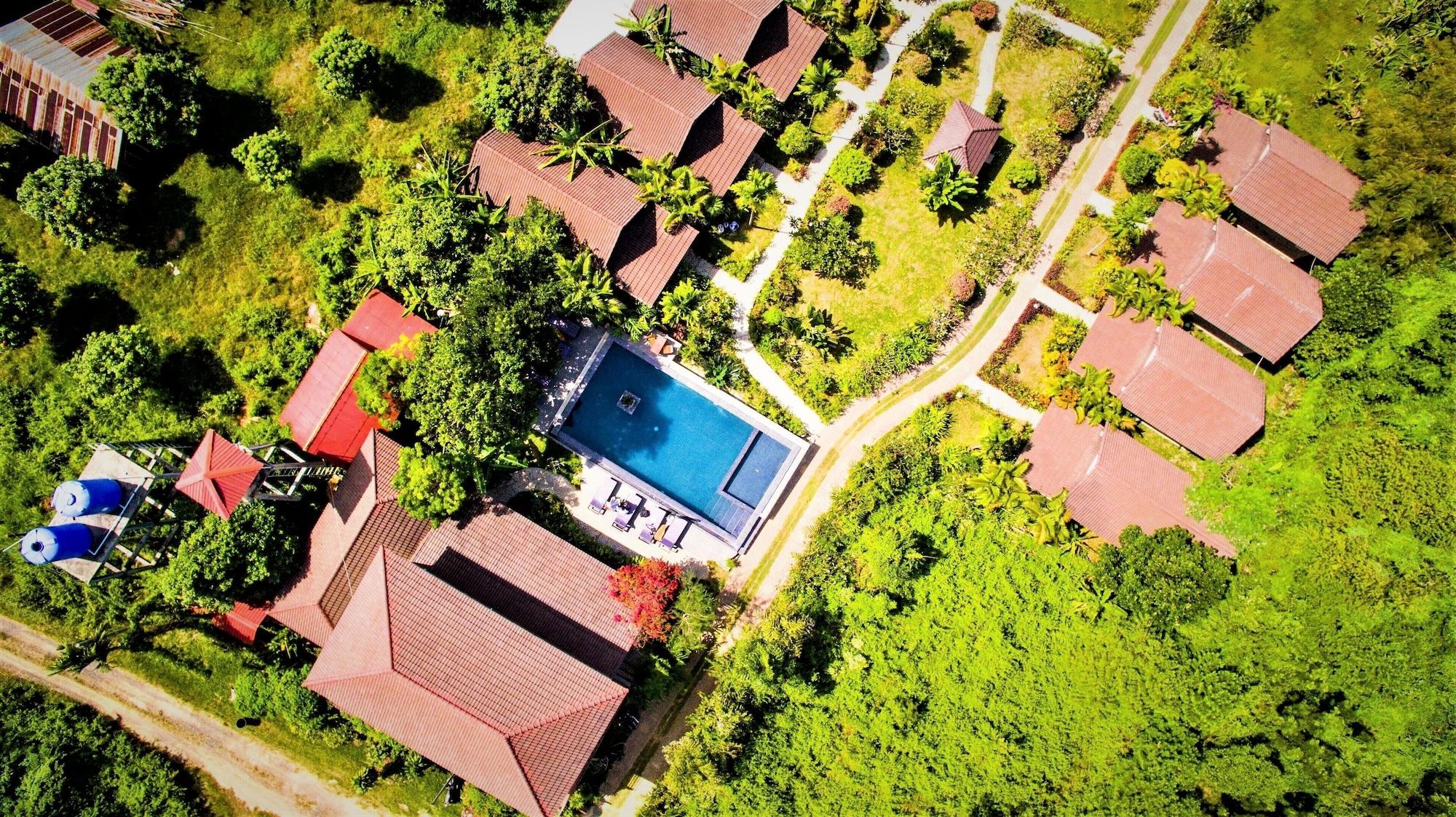 Vista Exterior Atmaland Resort