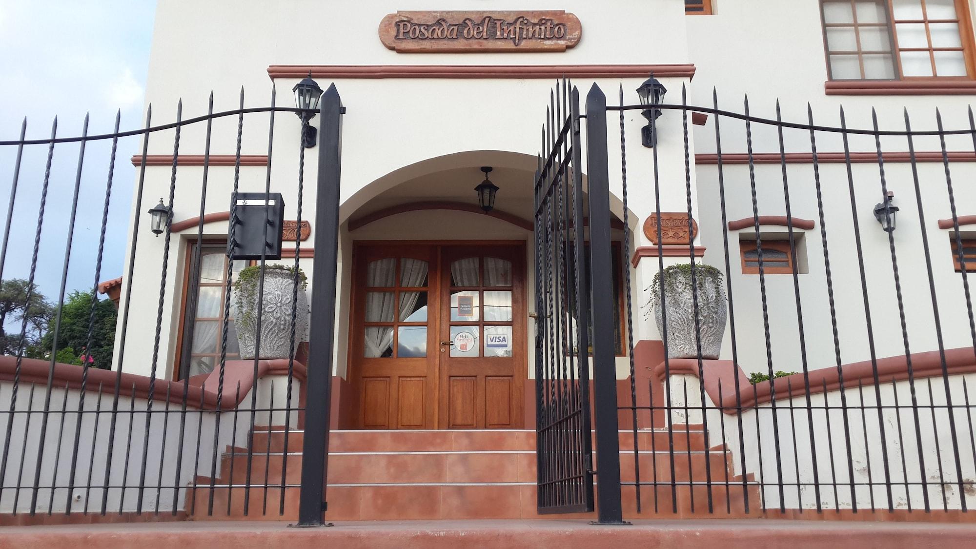 Vista Exterior Posada del Infinito