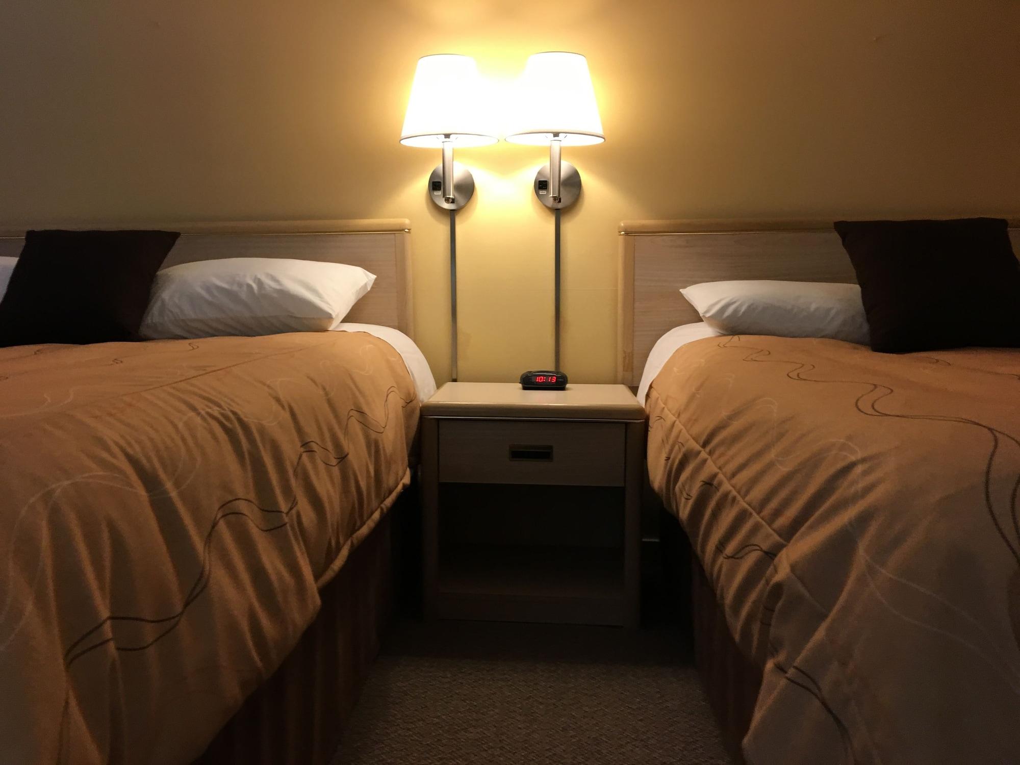 Varios Westwood Motel