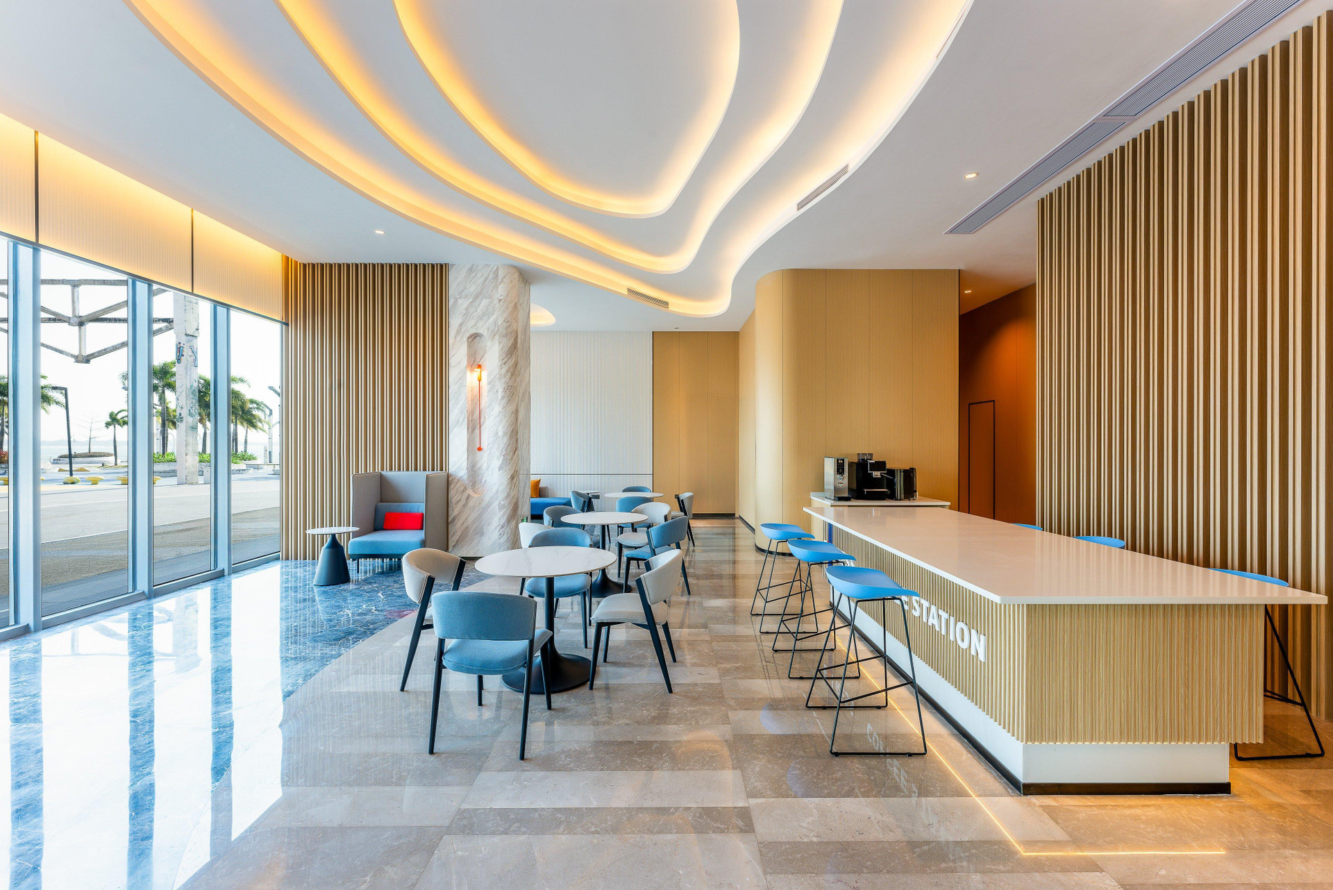 Bar/Salón Holiday Inn Express Zhanjiang Coast