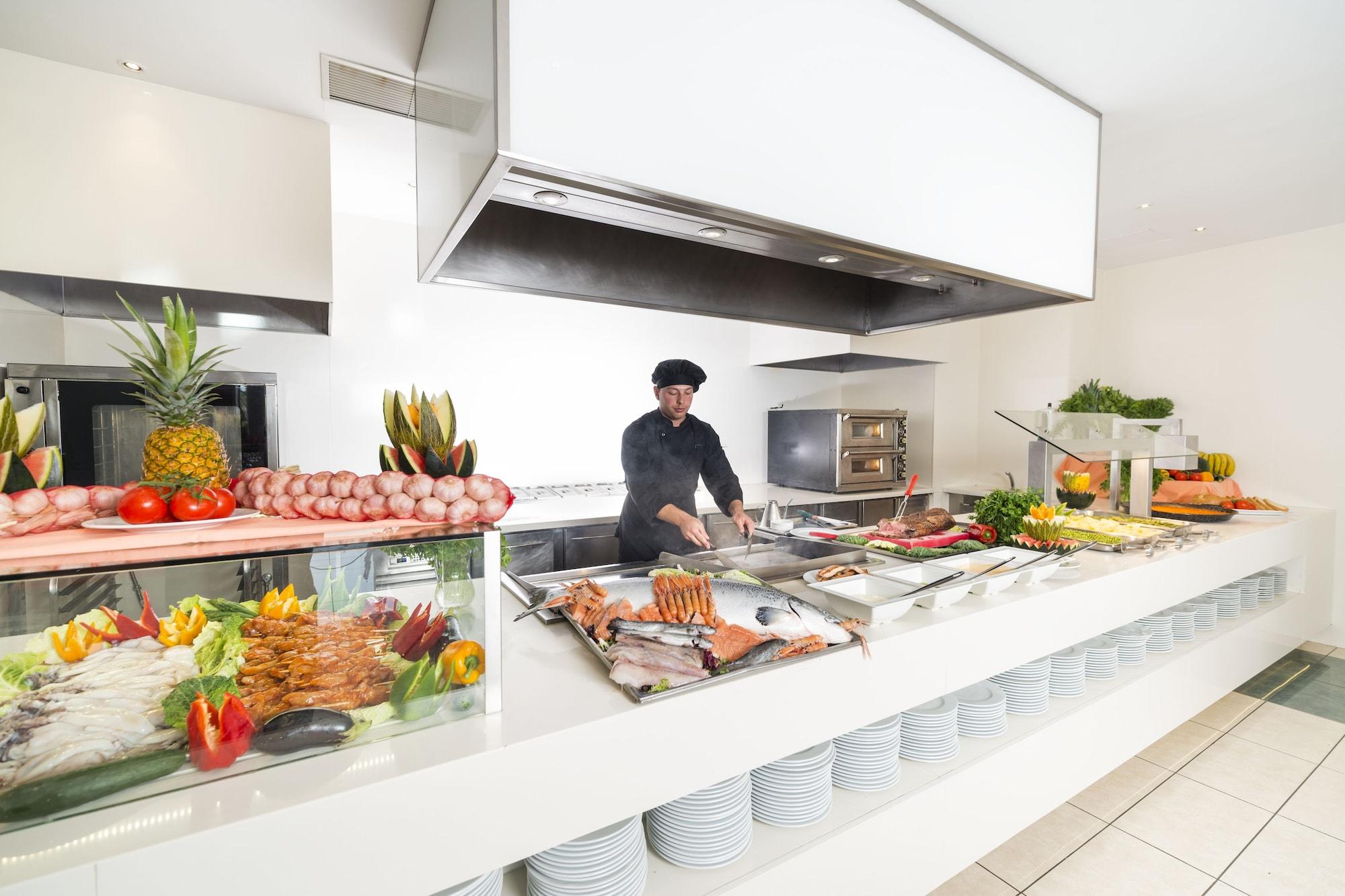 Restaurant Aparthotel Costa Encantada