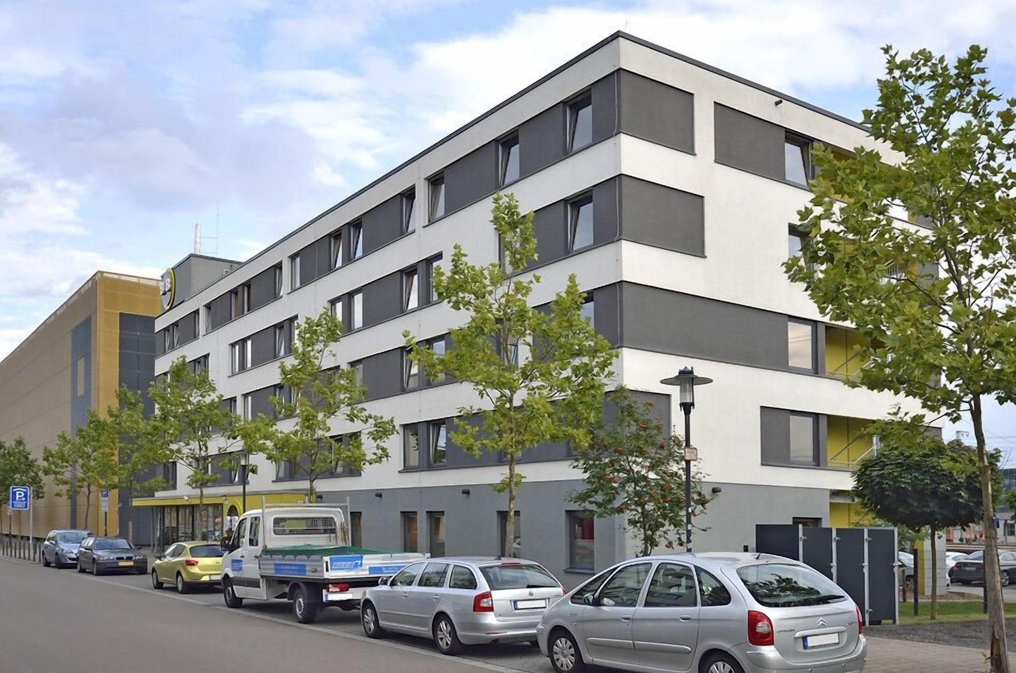 Vista Exterior B&B Hotel Saarbrücken-Hbf