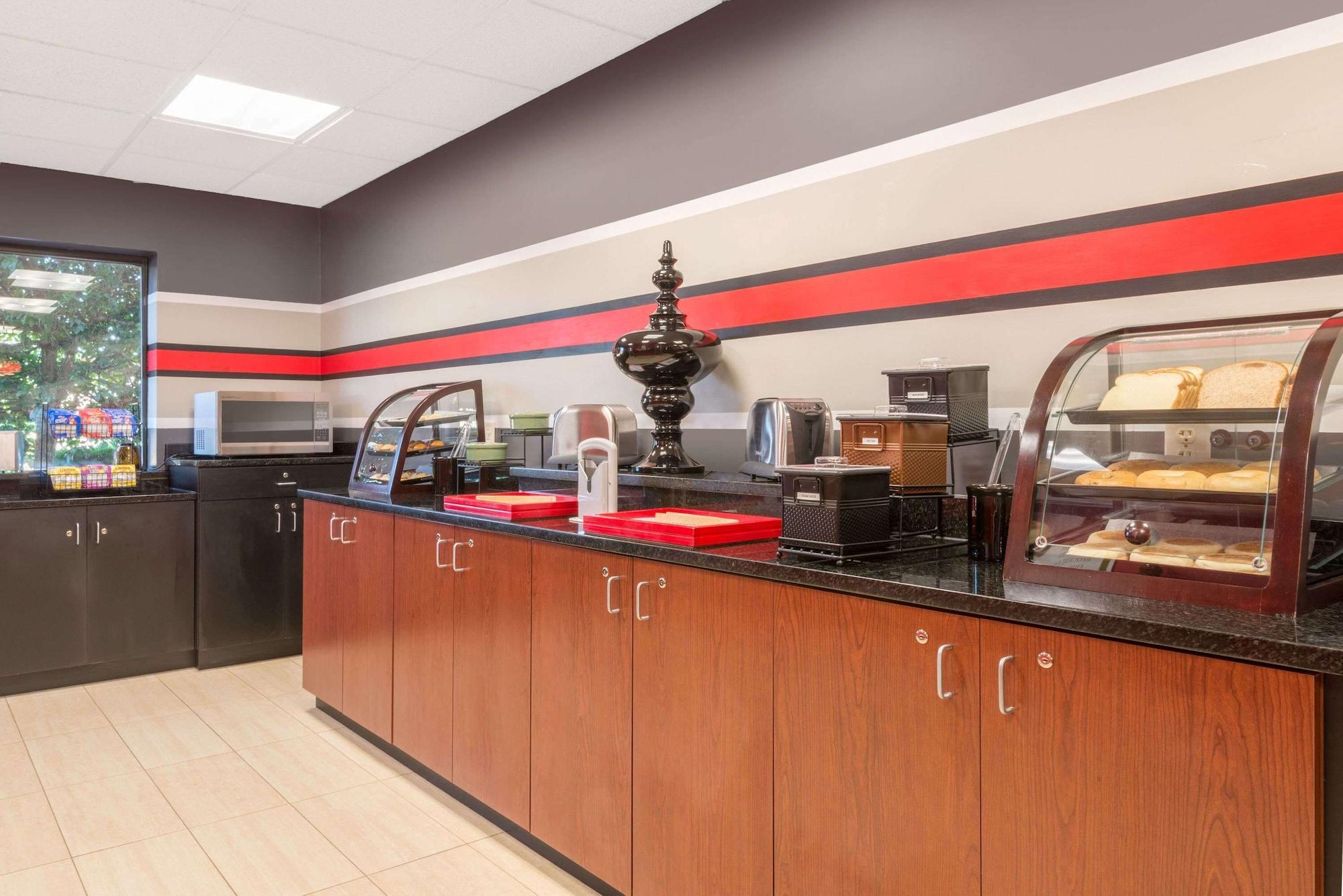 Restaurant Ramada by Wyndham Catlettsburg/Ashland