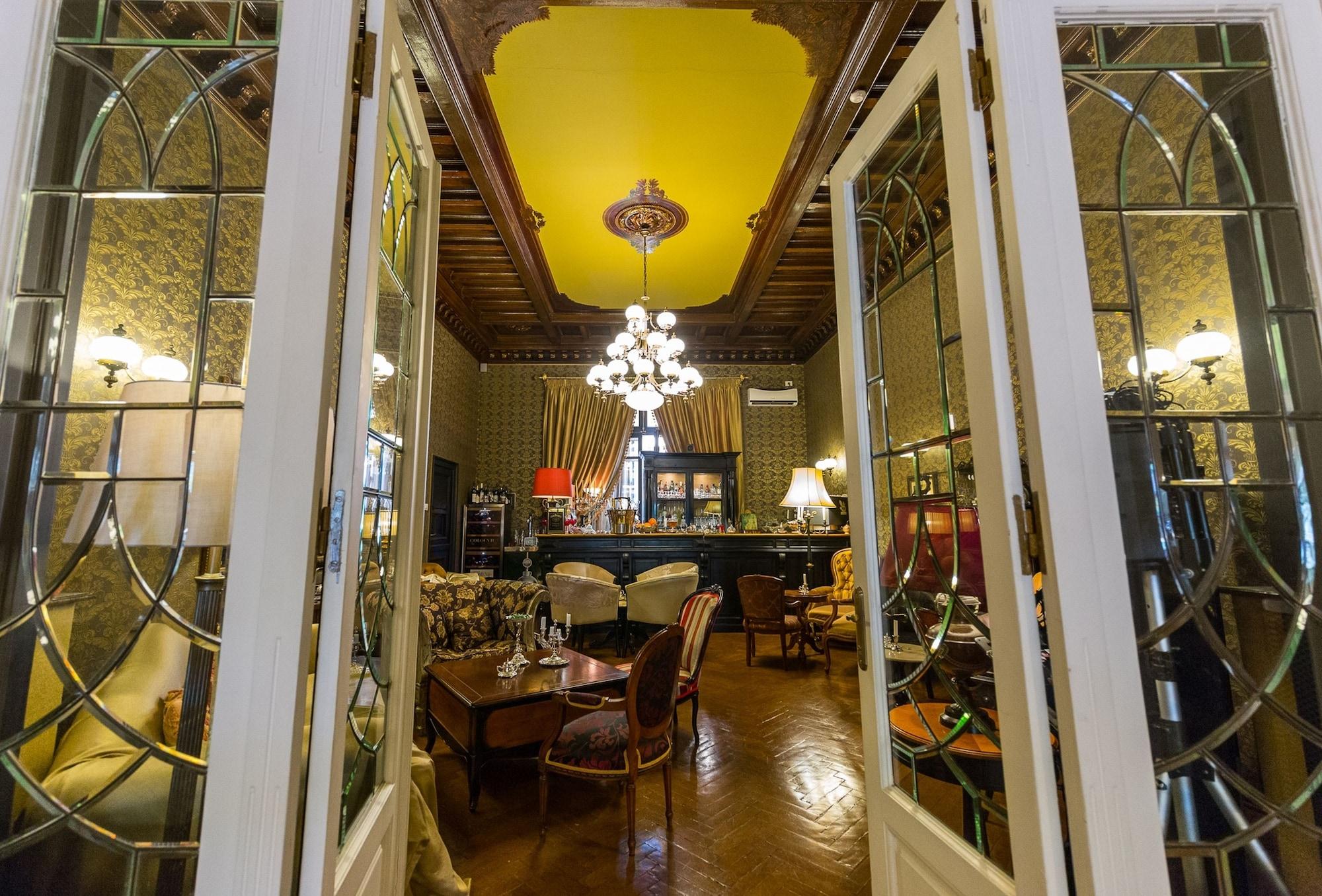 Bar/Salón Grand Boutique Hotel