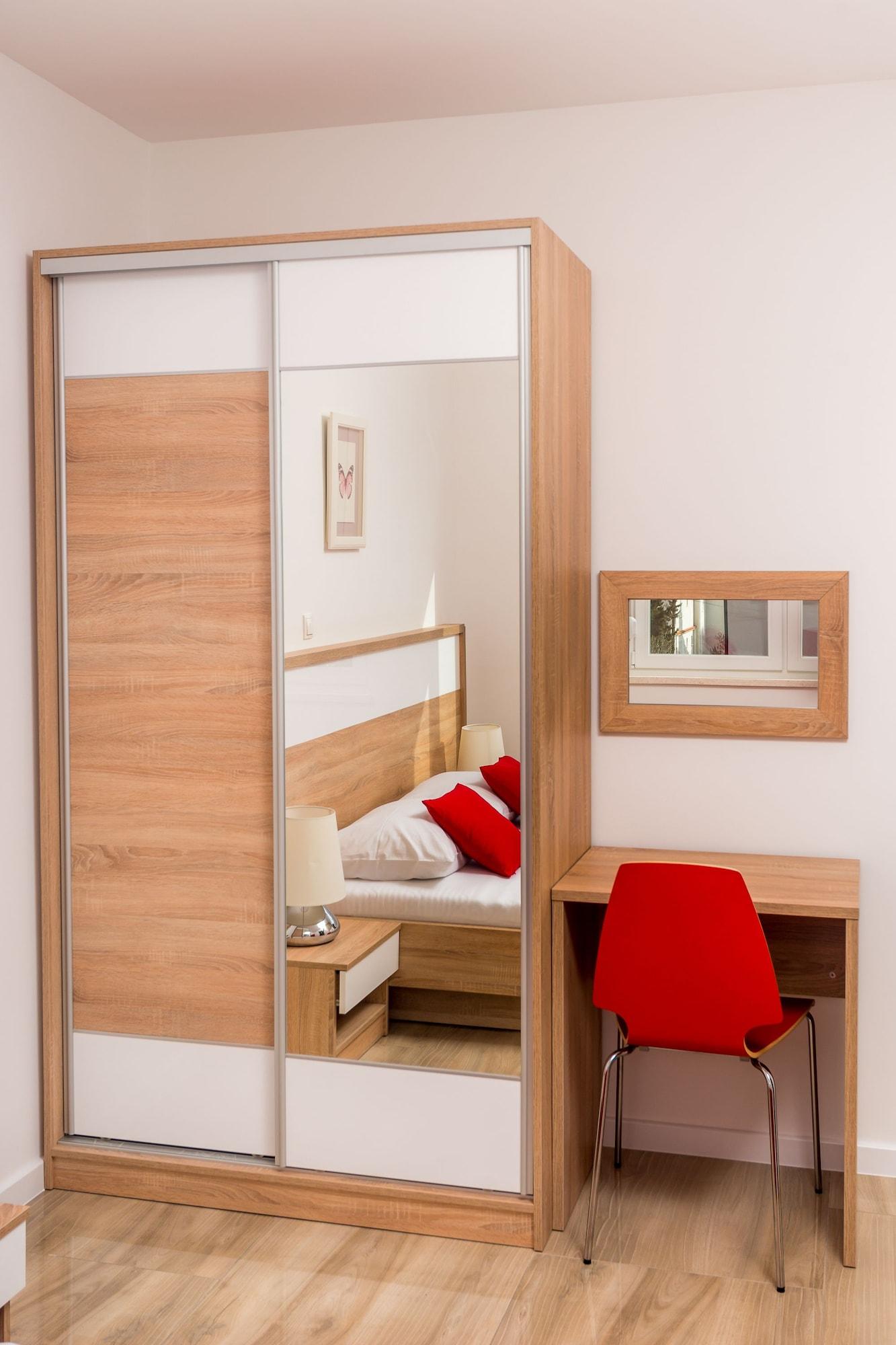 Set de Habitación Apartments & Rooms Danivan Pool Villas