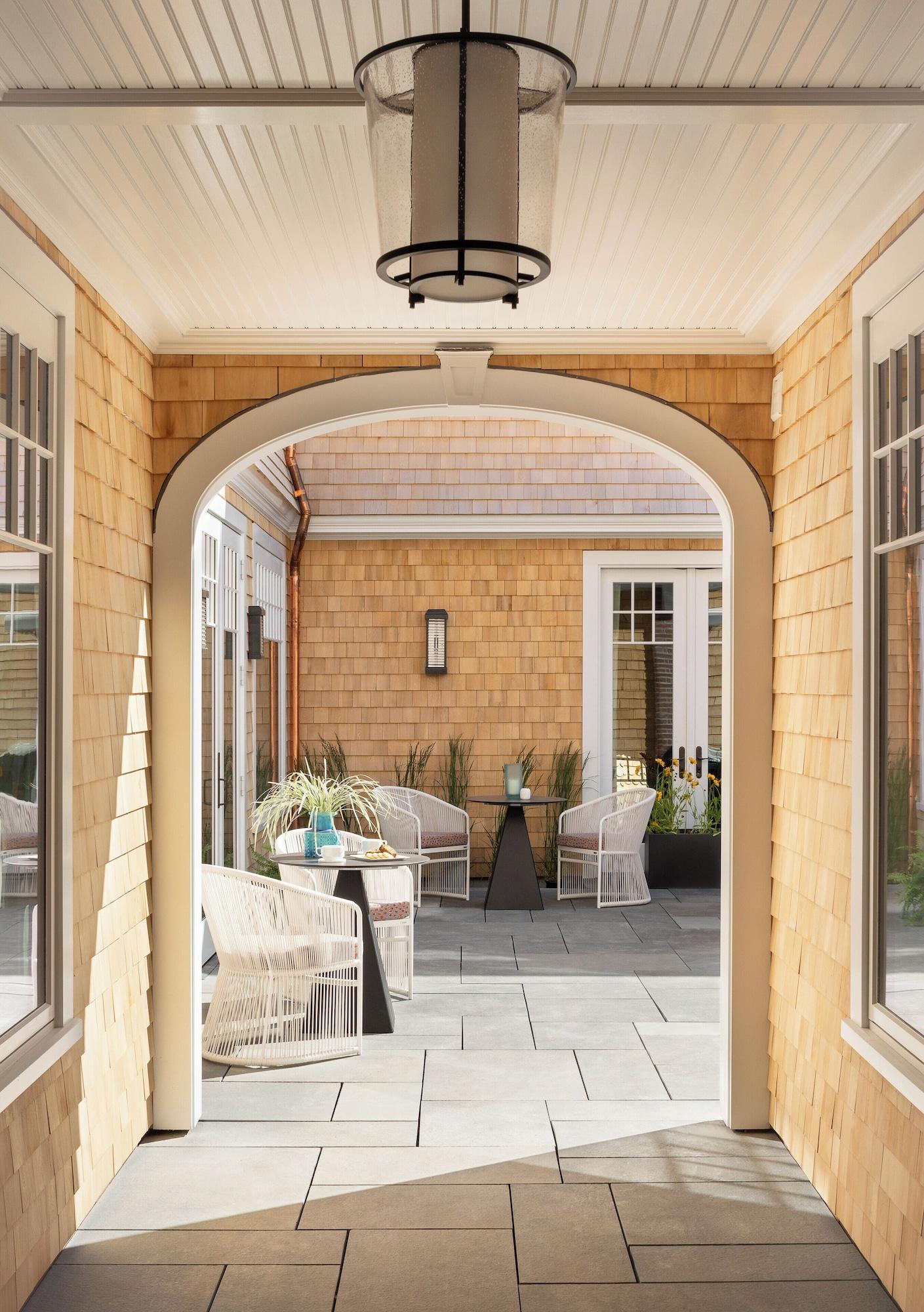 Vista Exterior The Sydney, The Edgartown Collection