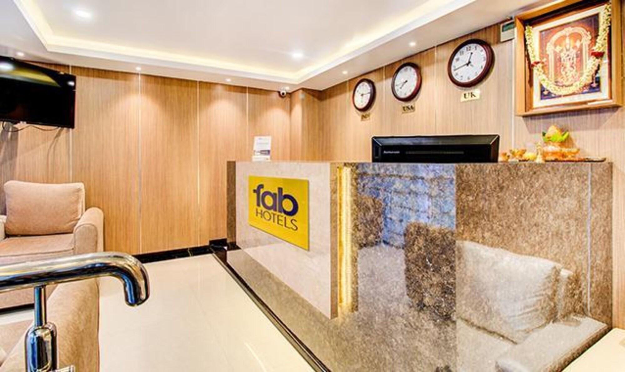 Vista Lobby Fabhotel The Rs Suites