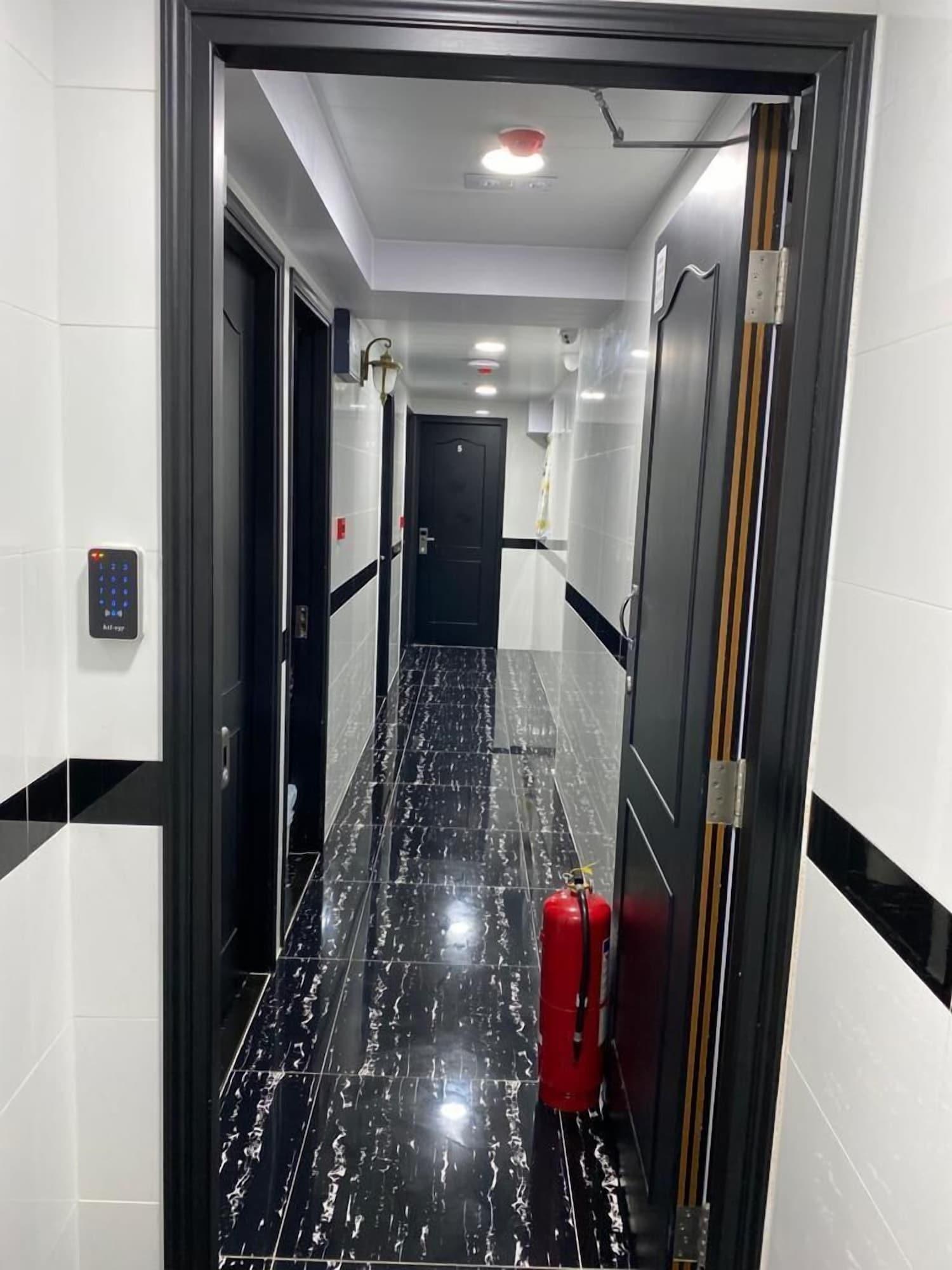 Varios KK Hotel
