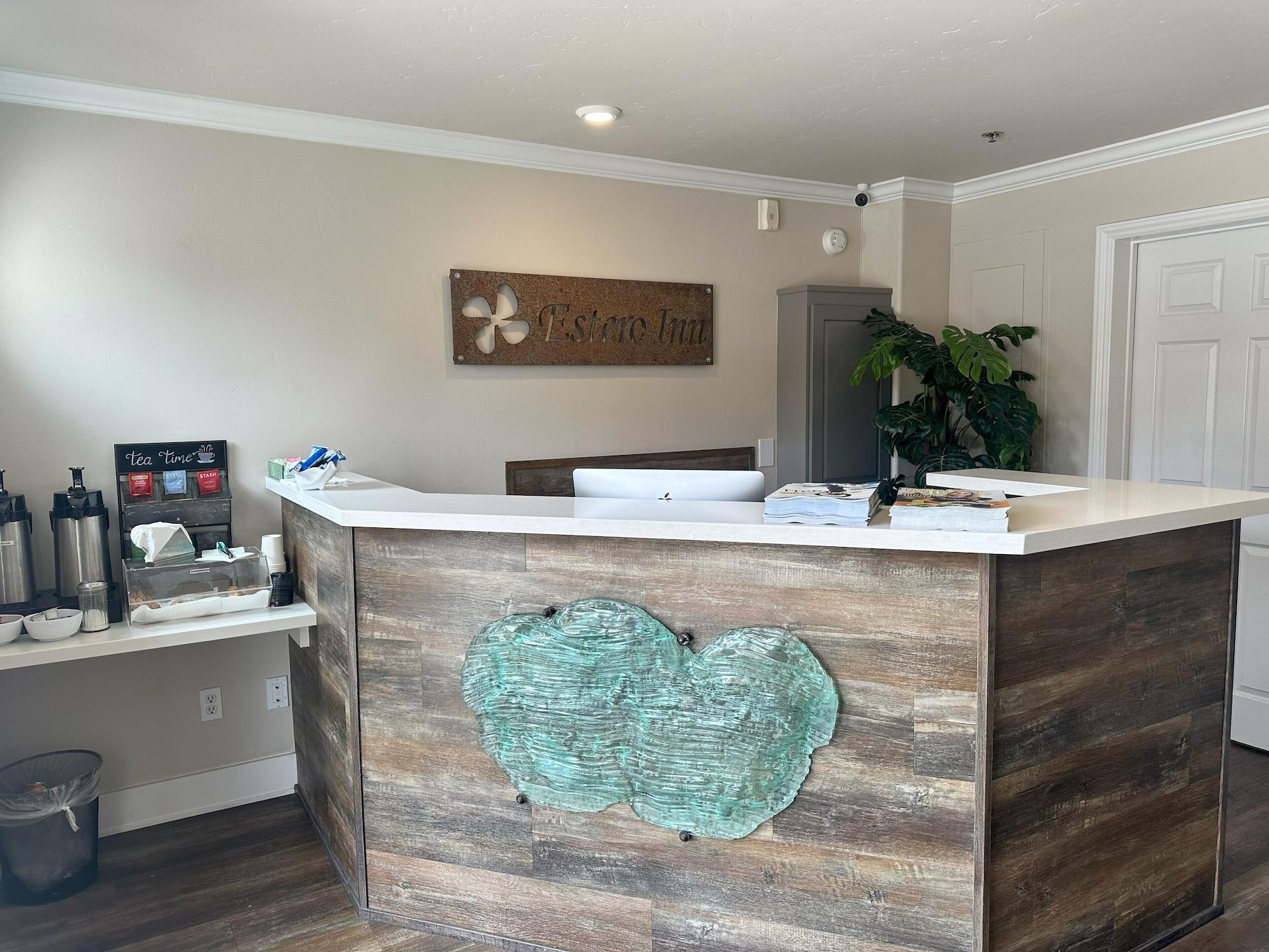 Vista Lobby The Estero Inn