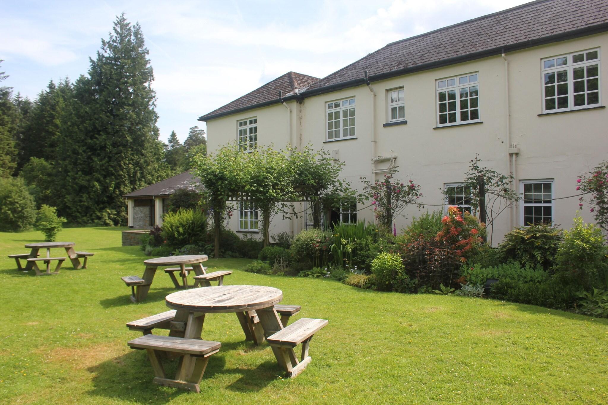 Vista Exterior Nant Ddu Lodge Hotel