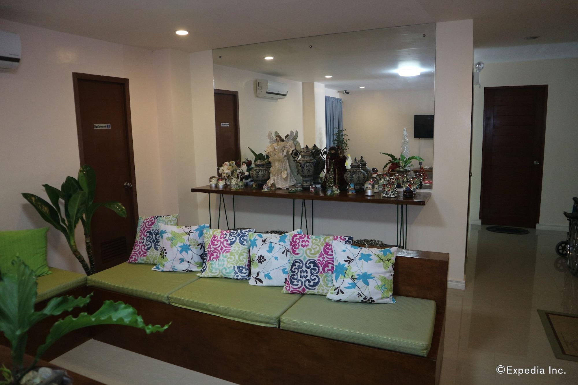 Vista Lobby La Trinidad Pension House