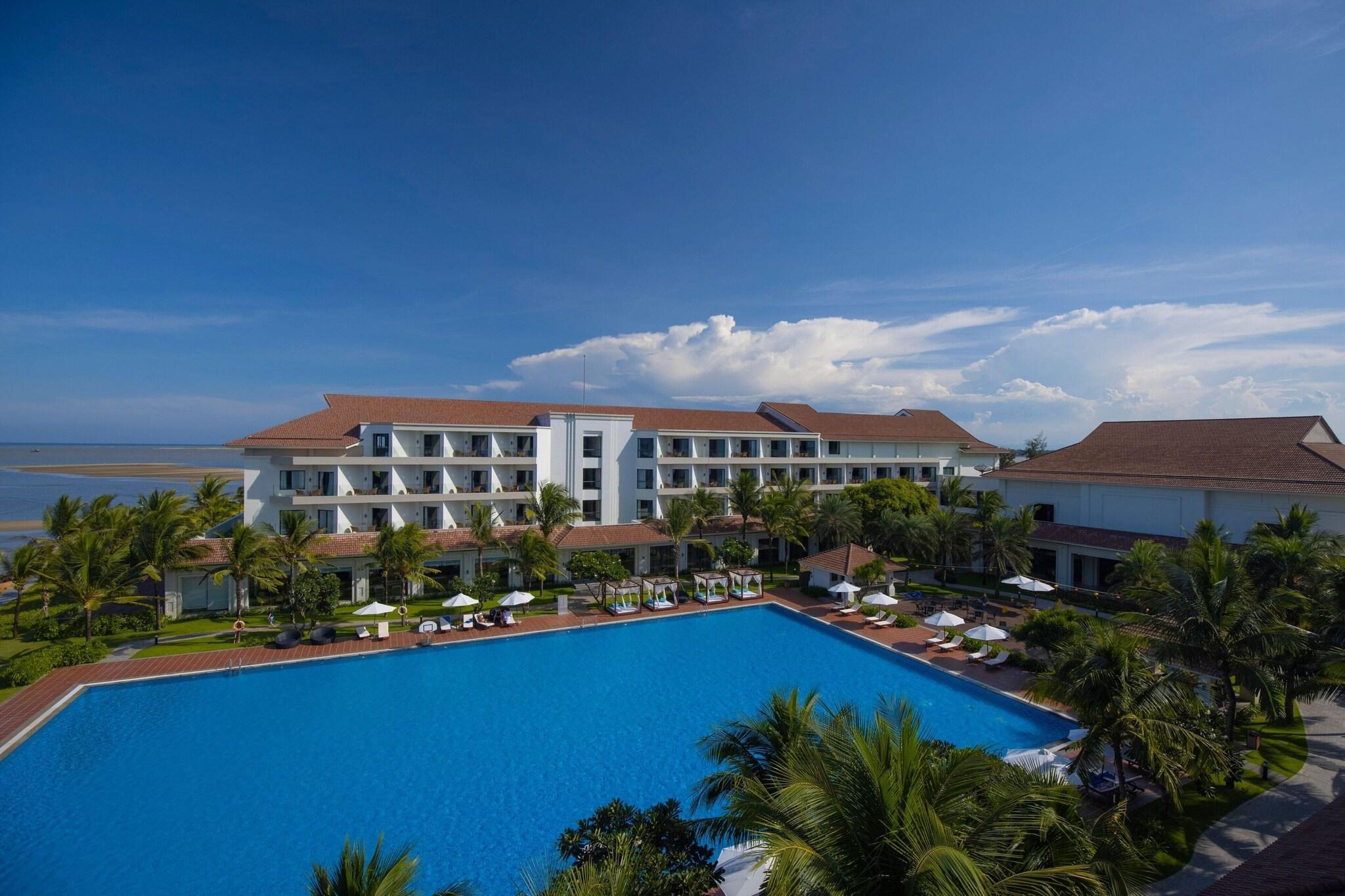 Vista Exterior Renaissance Hoi An Resort & Spa