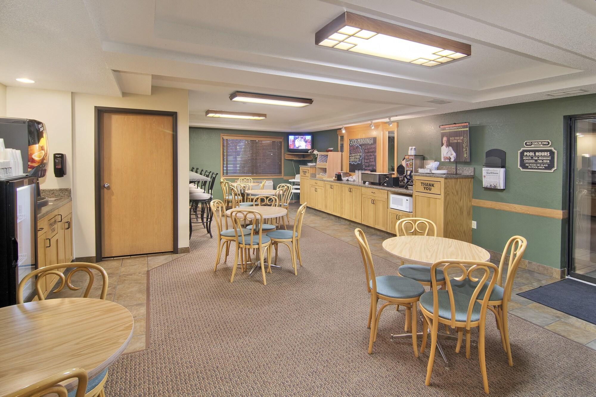 Restaurant Boarders Inn & Suites by Cobblestone Hotels - Faribault