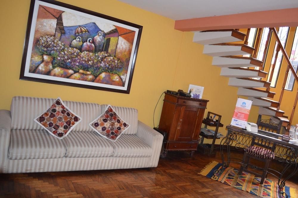 Varios Bed & Breakfast Ajbe Turista