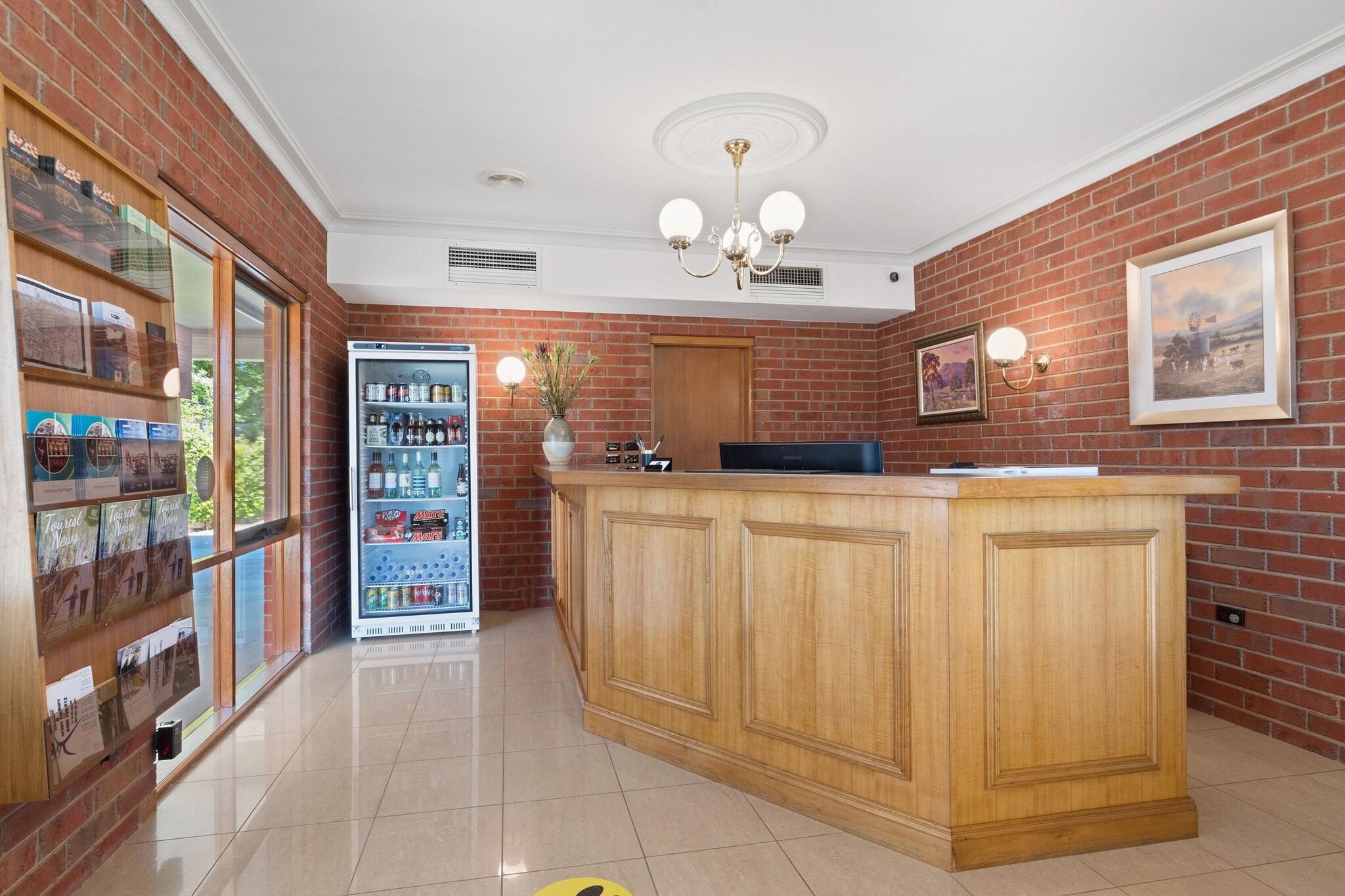 Vista Lobby Burke And Wills Motor Inn Swan Hill