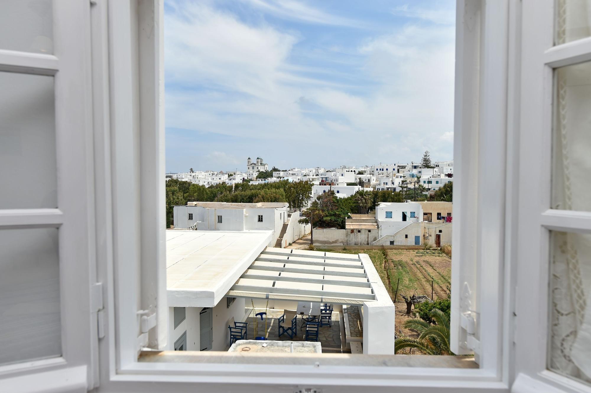 Vista Exterior Nikolas Naousa Guesthouse