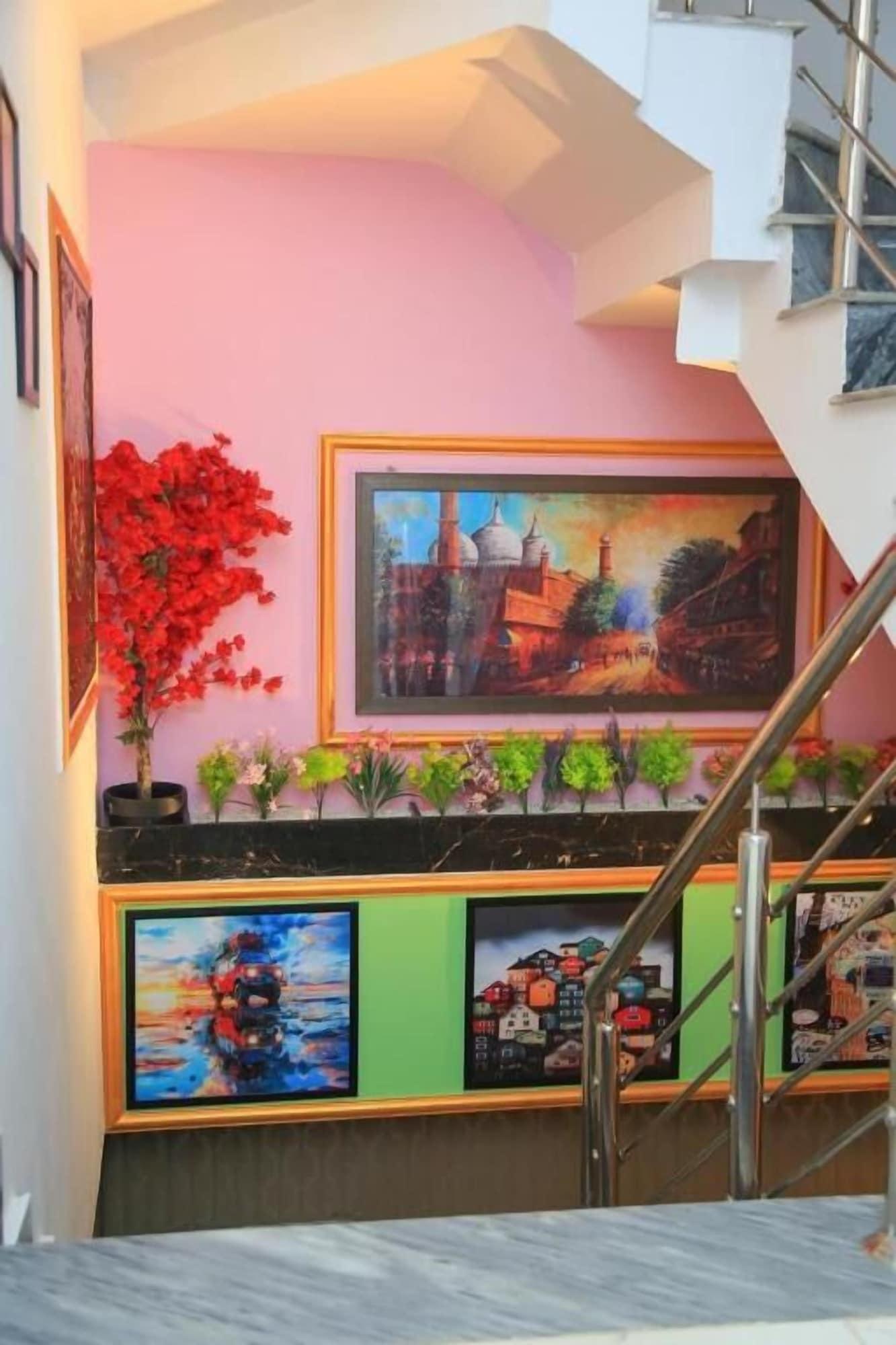 Vista Lobby Moven Inn Hotel Islamabad