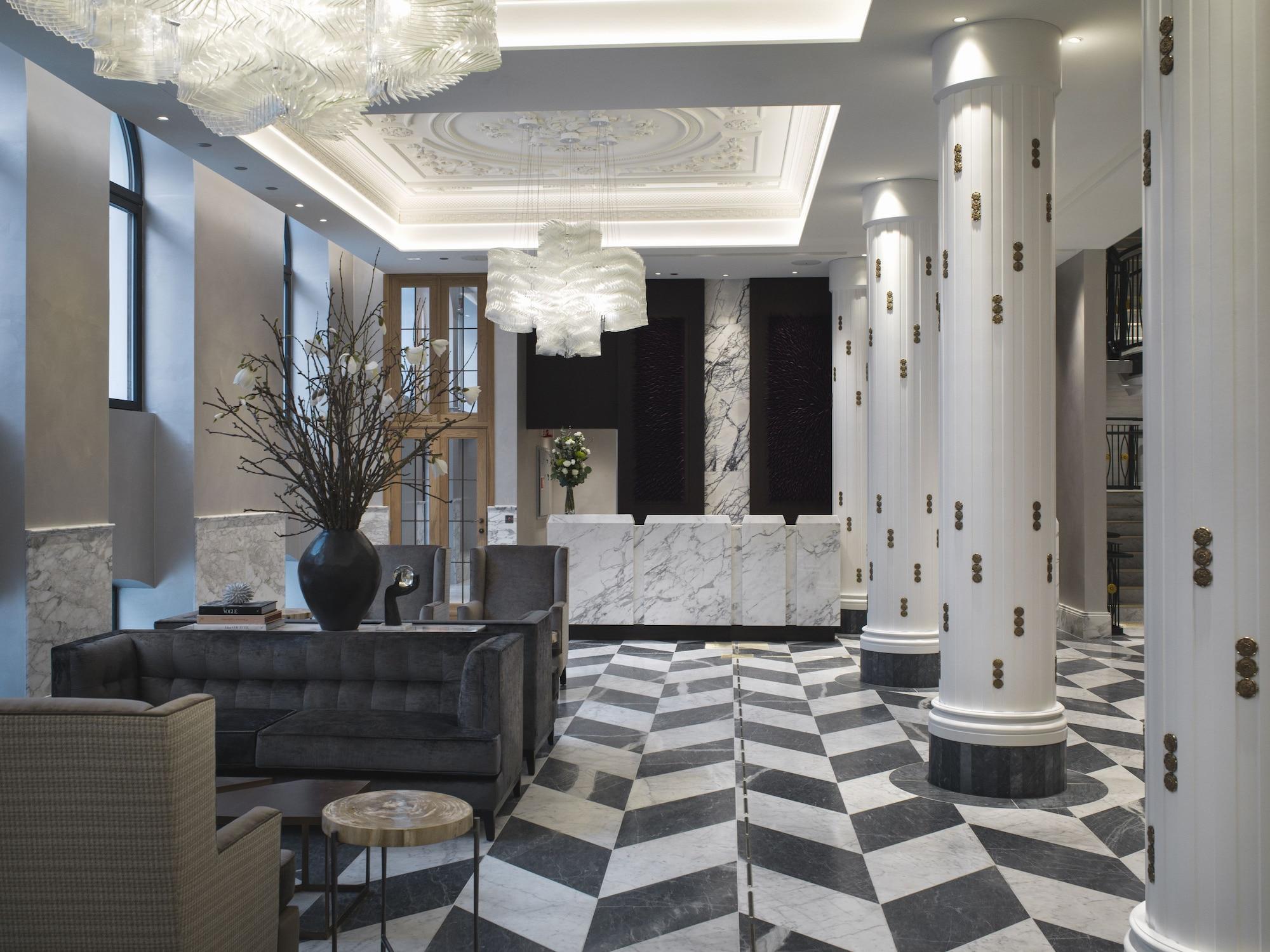 Vista Lobby Britannia Hotel
