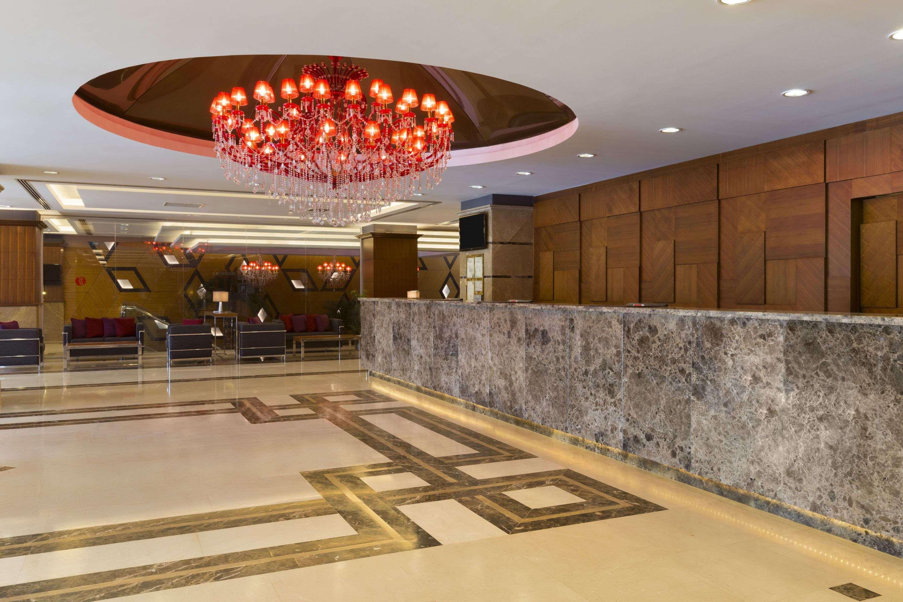 Vista Lobby Ramada Plaza by Wyndham Izmit