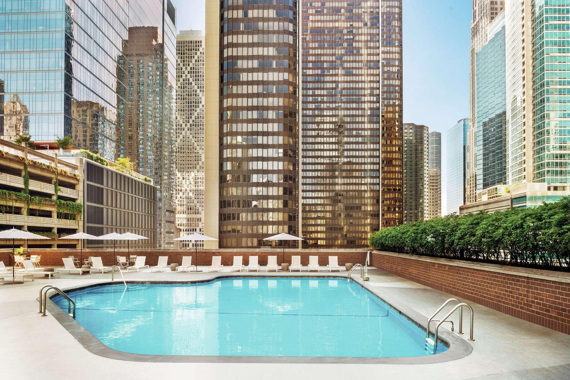 Vista Piscina Hilton Grand Vacations Club Chicago Magnificent Mile