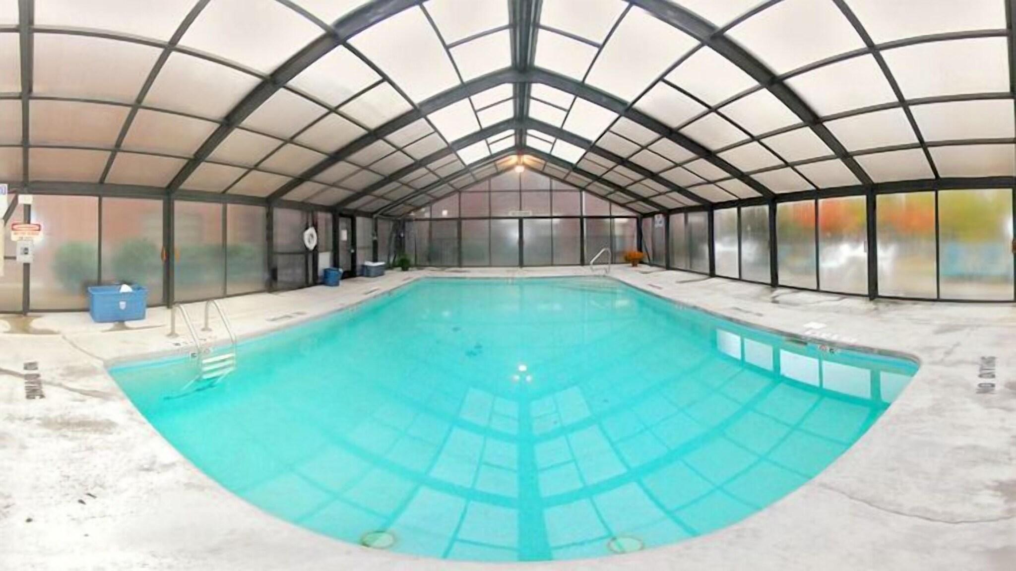 Vista Piscina Home2 Suites By Hilton Goldsboro