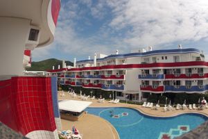 Alojamiento - Hotel Ingleses Holiday