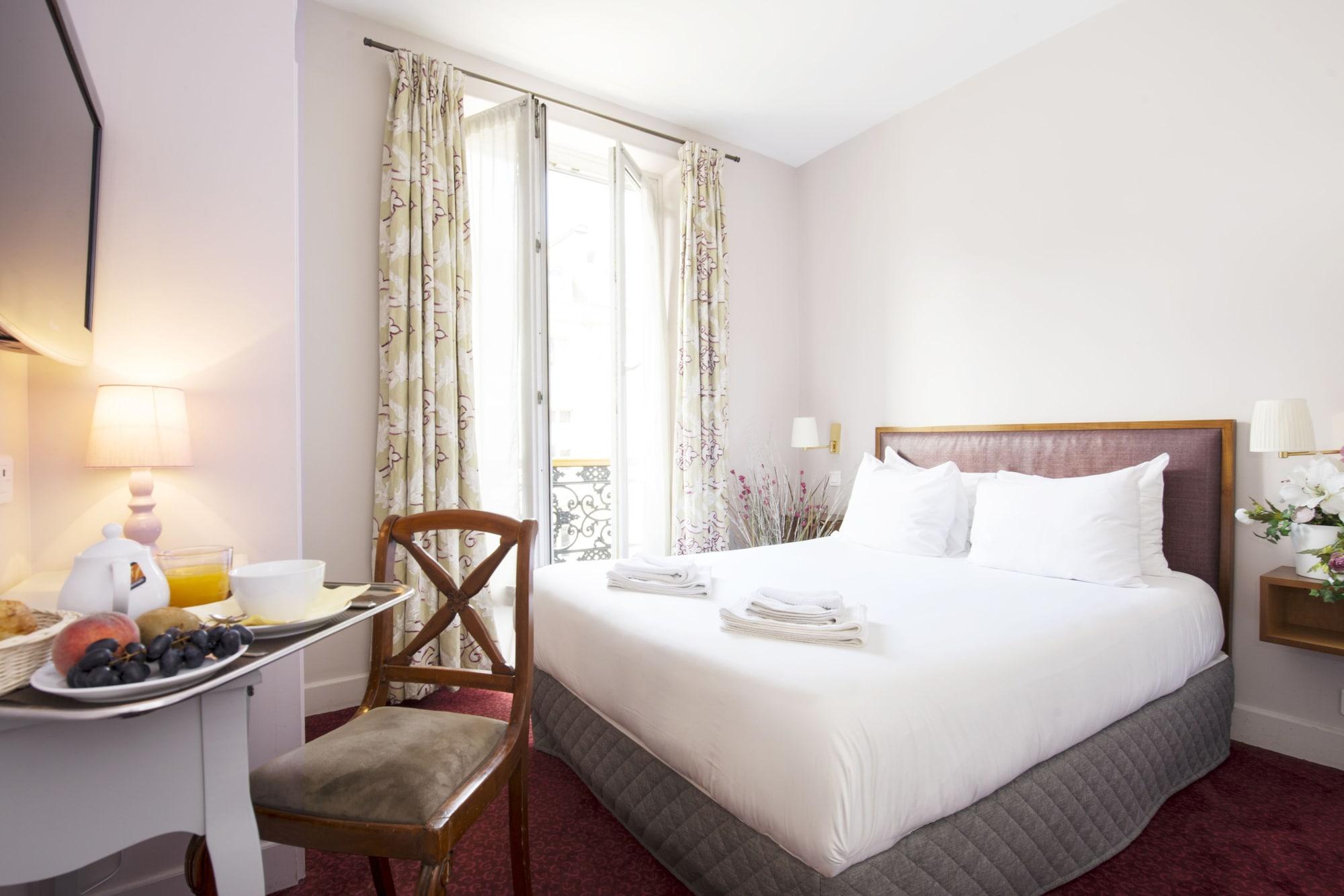 Varios Hotel France Louvre
