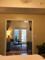 Alquiler Vacacional - The Lil’ Sanctuary 1 bedroom suite near downtown. Walk to the river!